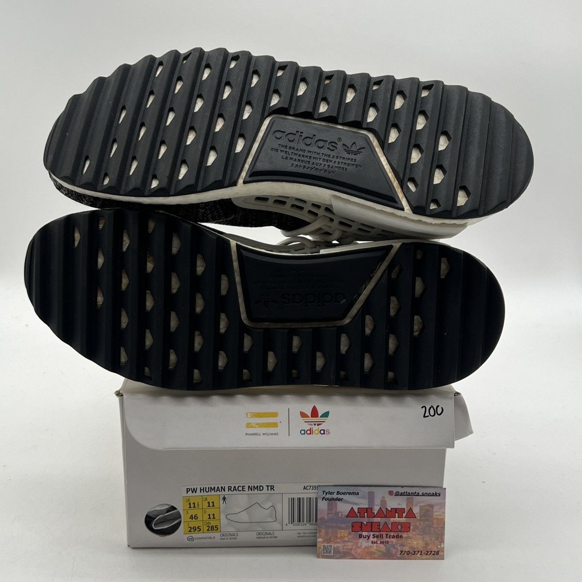 Adidas Pharrell x NMD human race Oreo Size US 11.5 / EU 44-45 - 8 Thumbnail
