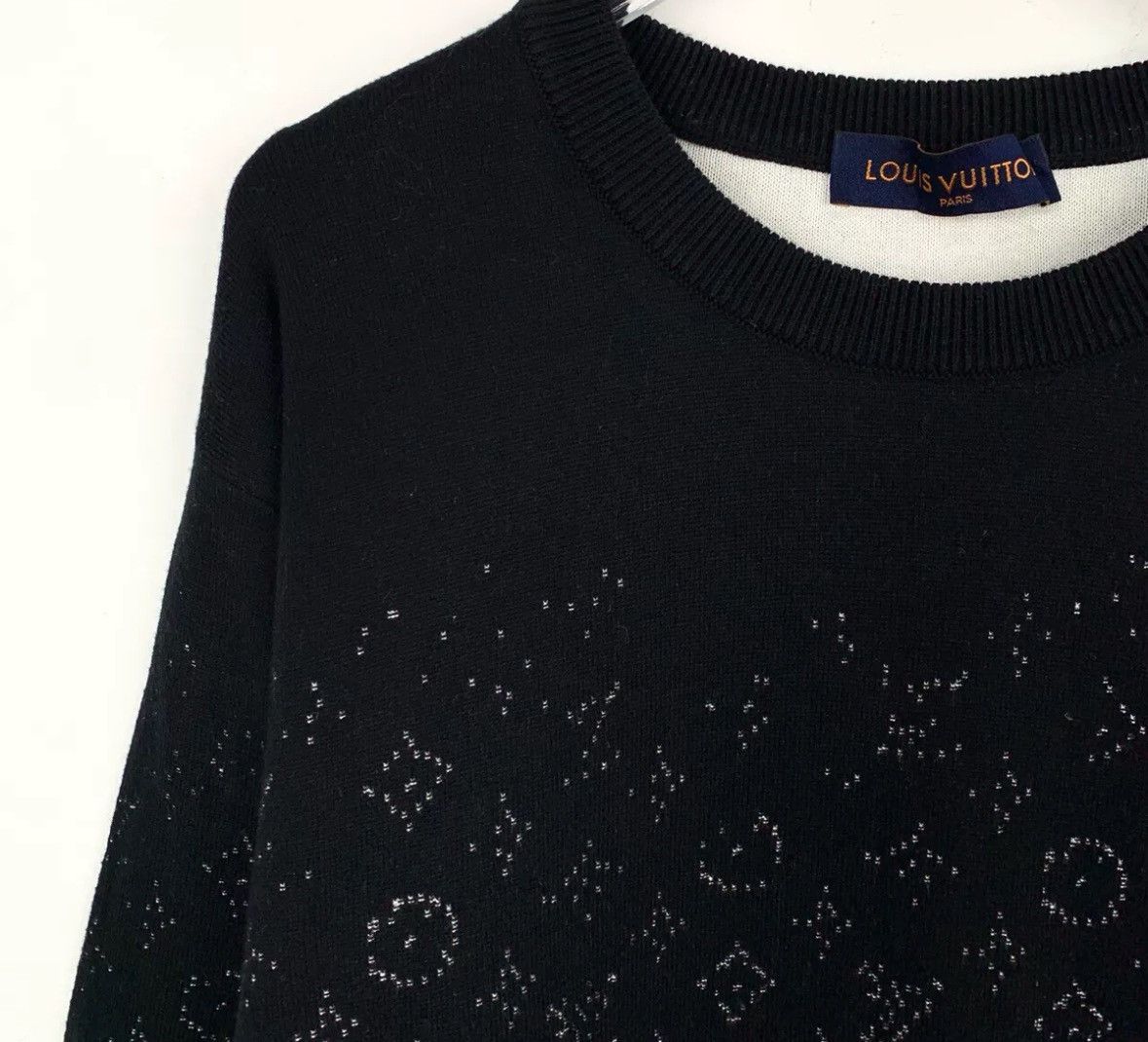 Louis Vuitton Louis Vuitton Lv black cotton long sleeved knitted sweater Size US L / EU 52-54 / 3 - 3 Thumbnail