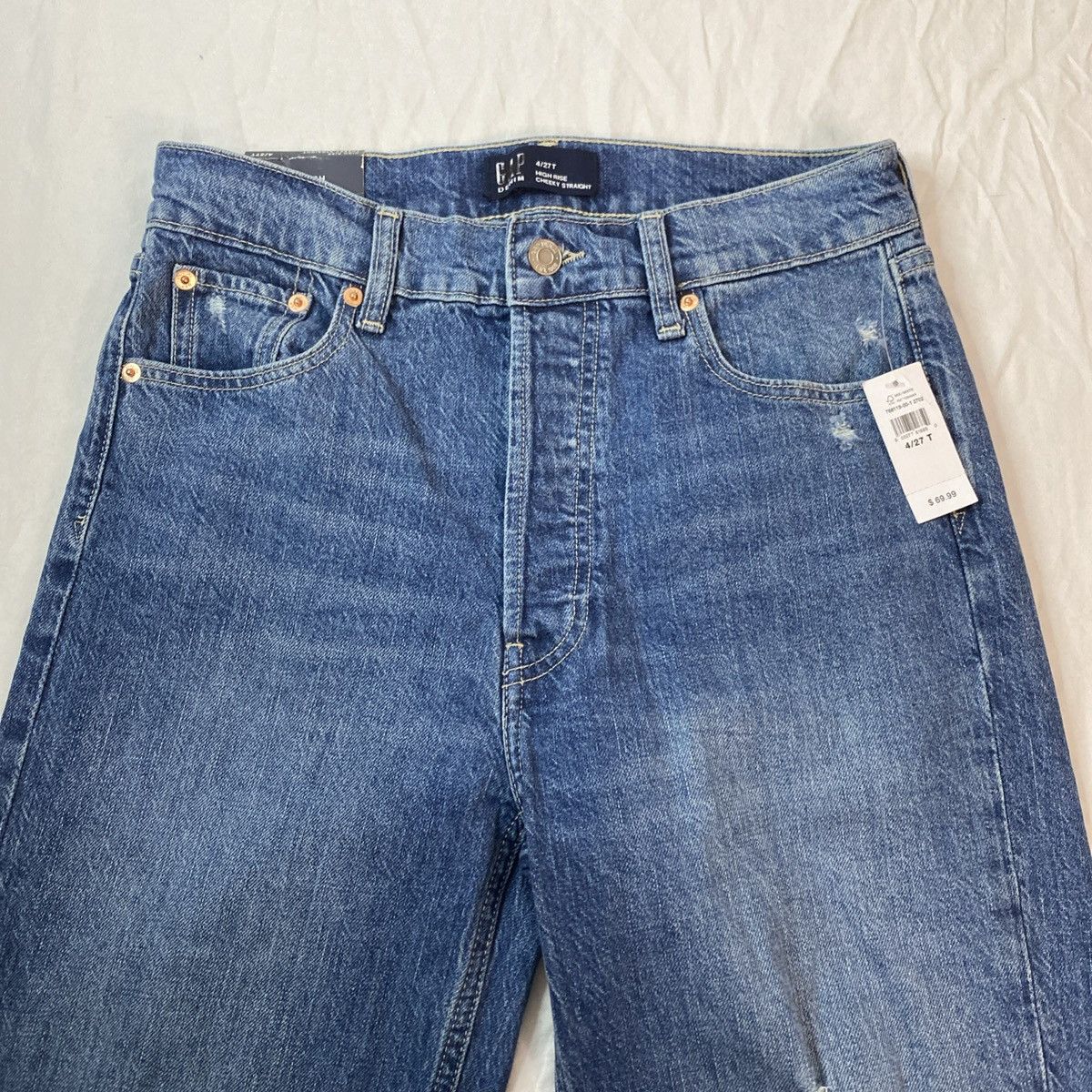 Gap GAP High Rise Women's Jeans Distressed Button 4/27 Tall, NWT Size 27" / US 4 / IT 40 - 4 Thumbnail