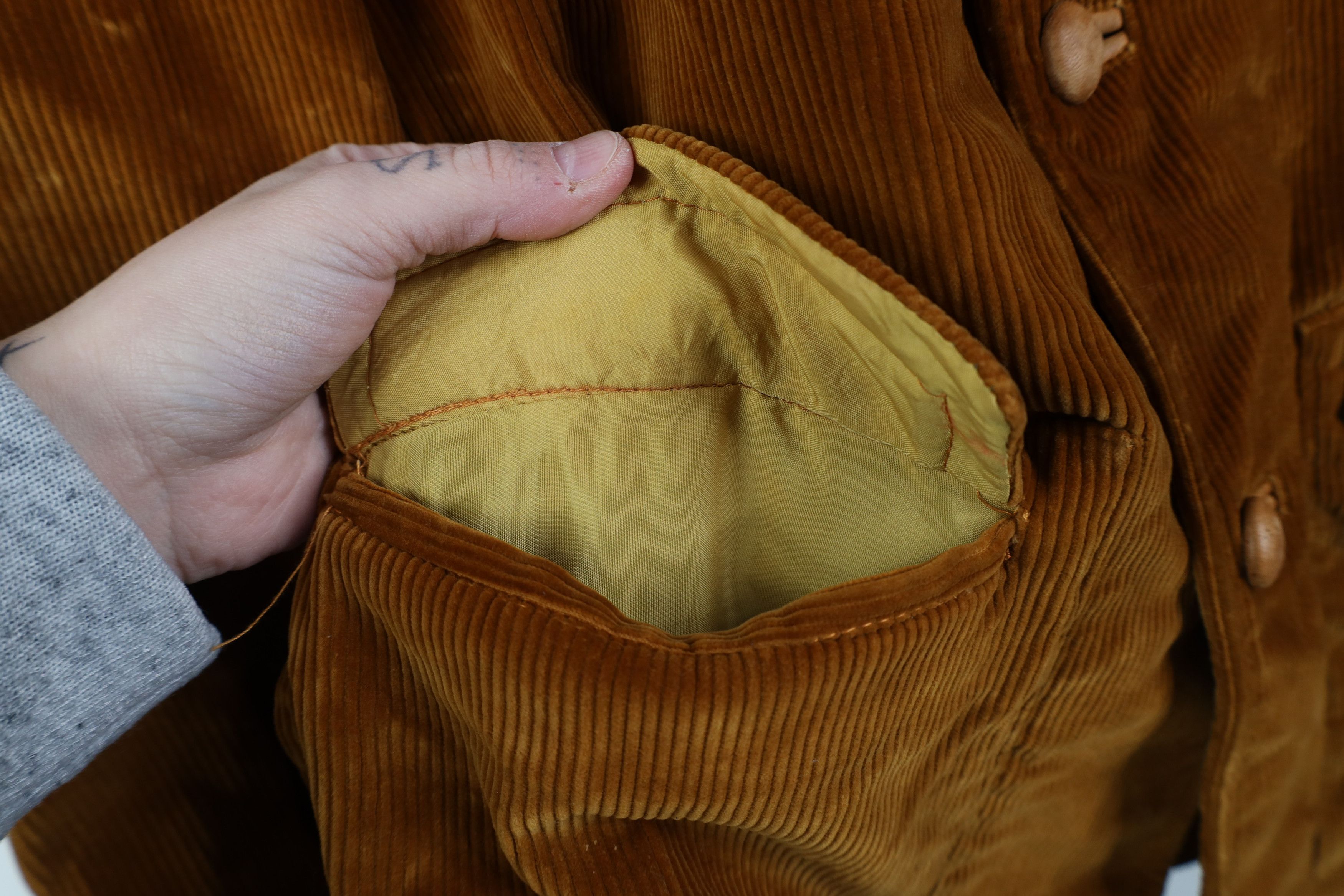 Vintage Vintage 70s Streetwear Elbow Patch Corduroy Blazer Jacket Size US L / EU 52-54 / 3 - 9 Thumbnail