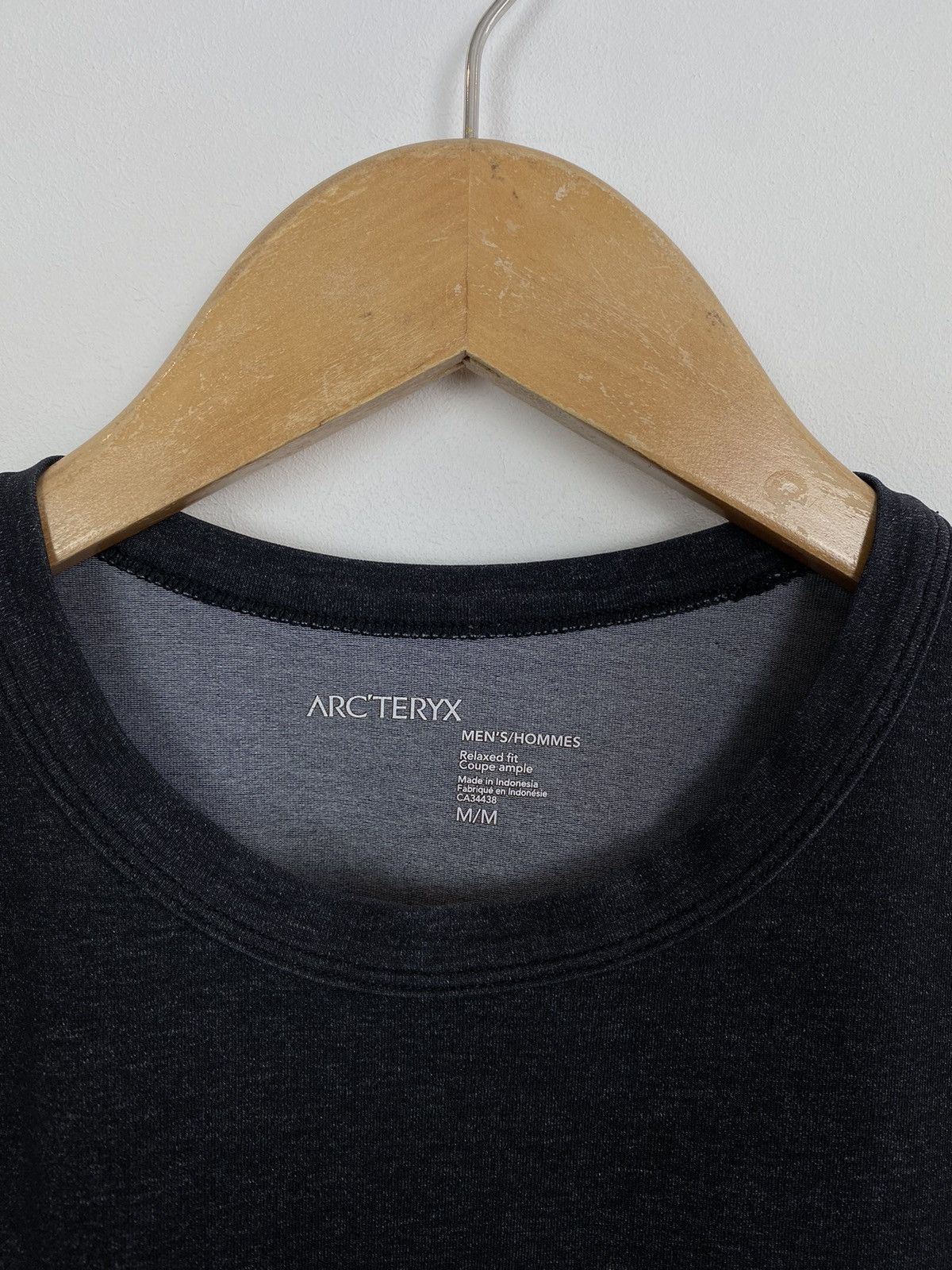 Arc'teryx Arc’teryx Short Sleeve T-Shirt With Pocket Size M Black Top Size US M / EU 48-50 / 2 - 3 Thumbnail