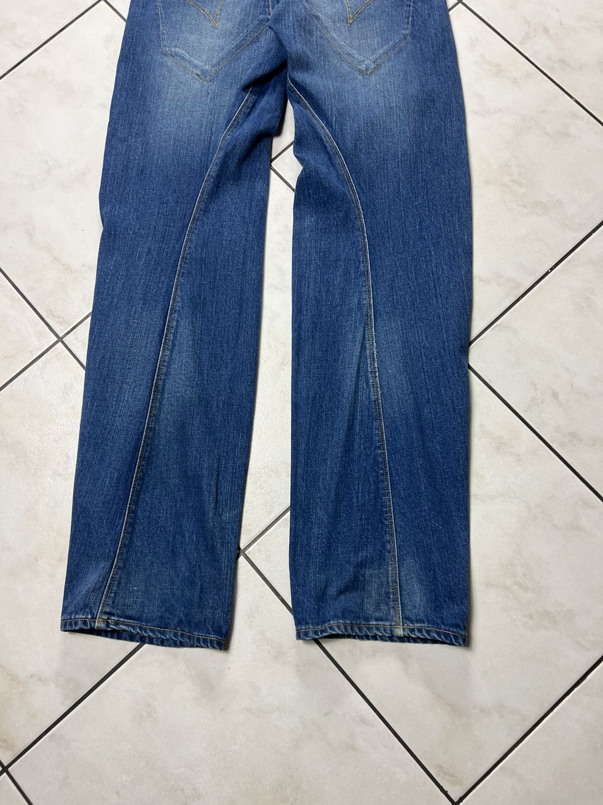 Levi's Vintage Levi’s engineered jeans asymmetrical y2k baggy pants Size US 28 / EU 44 - 13 Thumbnail