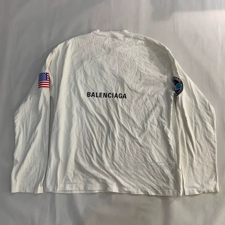Balenciaga Balenciaga Round Neck Short Sleeve T-Shirt Size US L / EU 52-54 / 3 - 2 Thumbnail
