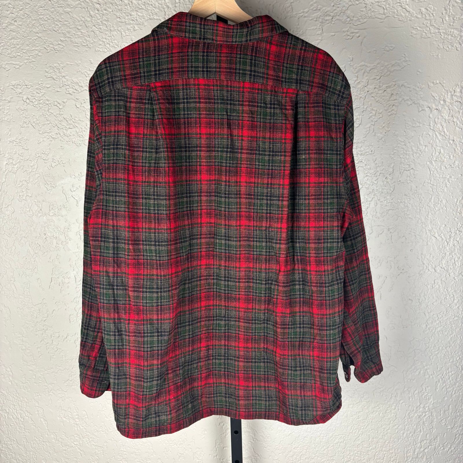 Pendleton Pendleton Vintage 1962 Wool Plaid Large Button Down Flannel Size US L / EU 52-54 / 3 - 5 Thumbnail