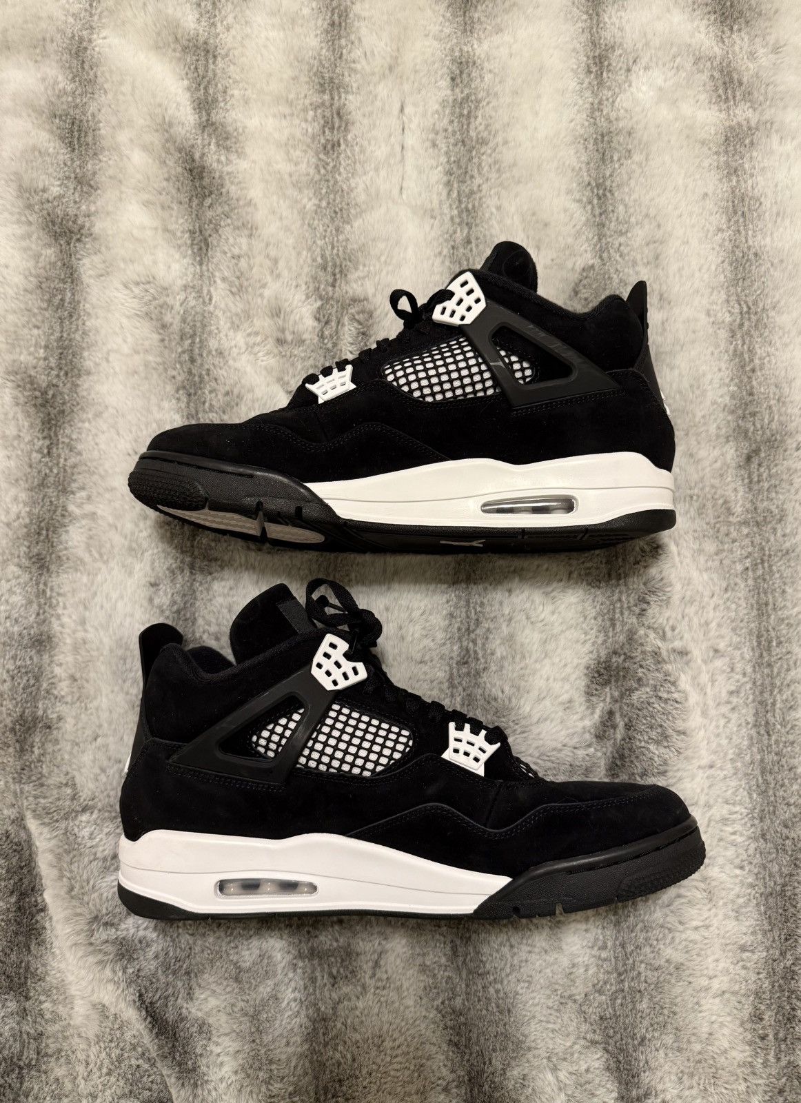 Jordan Brand Air Jordan 4 Retro ‘White Thunder’ Size US 12.5 / EU 45-46 - 2 Thumbnail