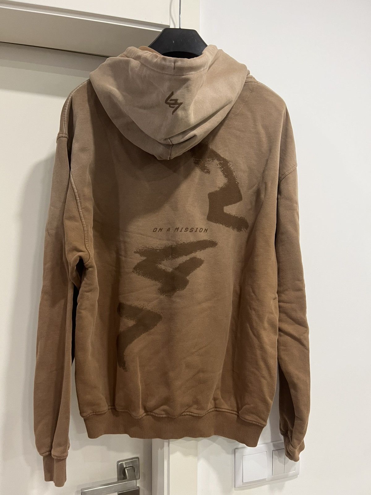 Represent Clo. Represent - 247 motion hoodie and shorts Size US M / EU 48-50 / 2 - 9 Thumbnail