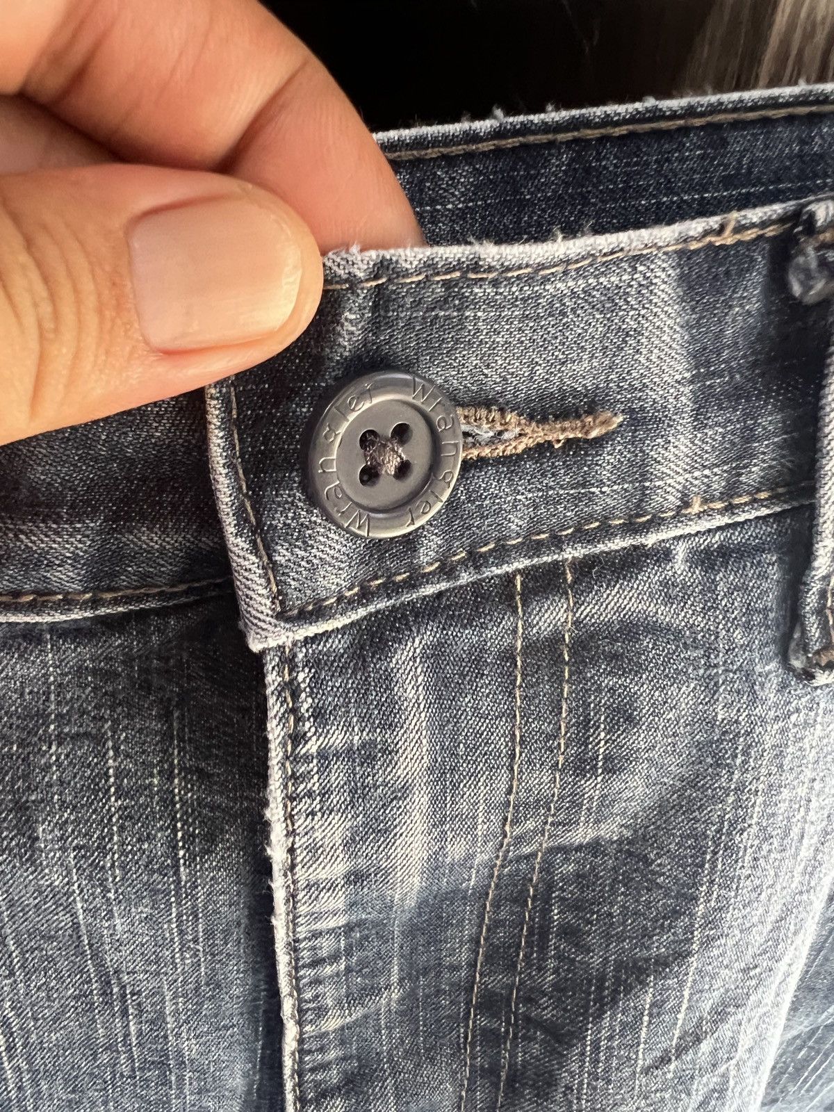 Wrangler 🔥Wrangler Cargo Cropped Denim Size US 43 - 7 Thumbnail