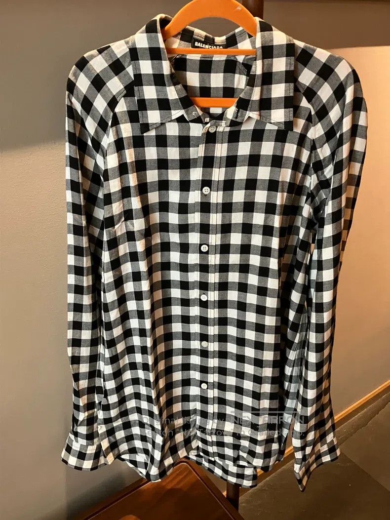 Balenciaga Balenciaga Black and white checkered long-sleeve shirt, si Size XS / US 0-2 / IT 36-38 - 1 Thumbnail