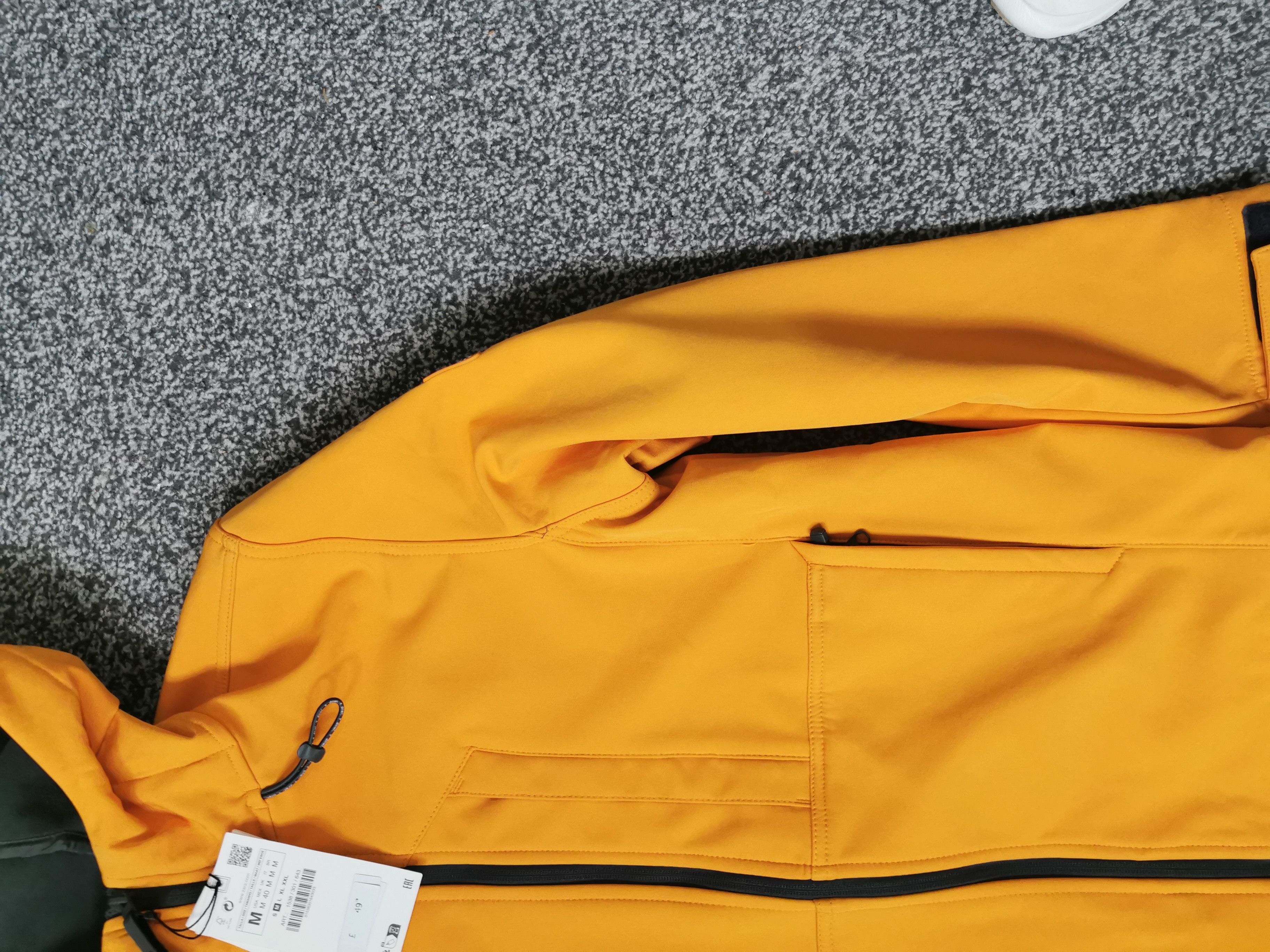 Zara Zara orange windbreak oadjustable brand new Size US M / EU 48-50 / 2 - 3 Thumbnail