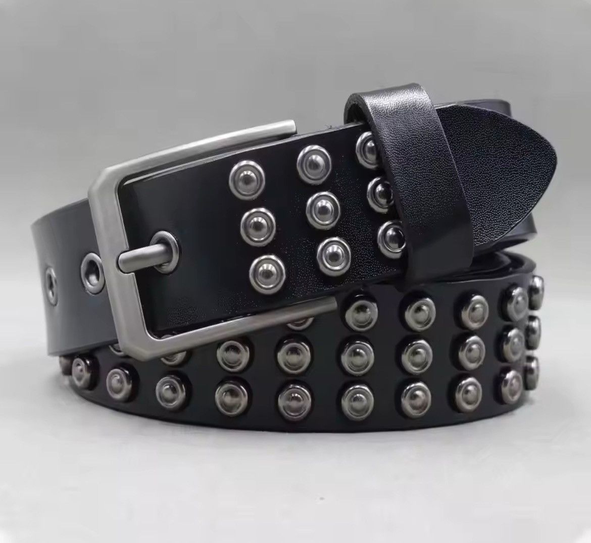 Japanese Brand × Vintage Men Round Head Spike Rivet Studded Leather Belt Size ONE SIZE - 1 Thumbnail