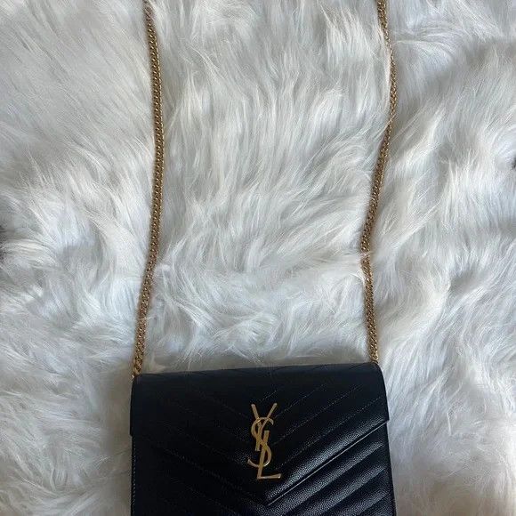 Saint Laurent Paris o1b1hav110824 Size: OS / Cassandre Chain Wallet in Black Size ONE SIZE - 8 Thumbnail