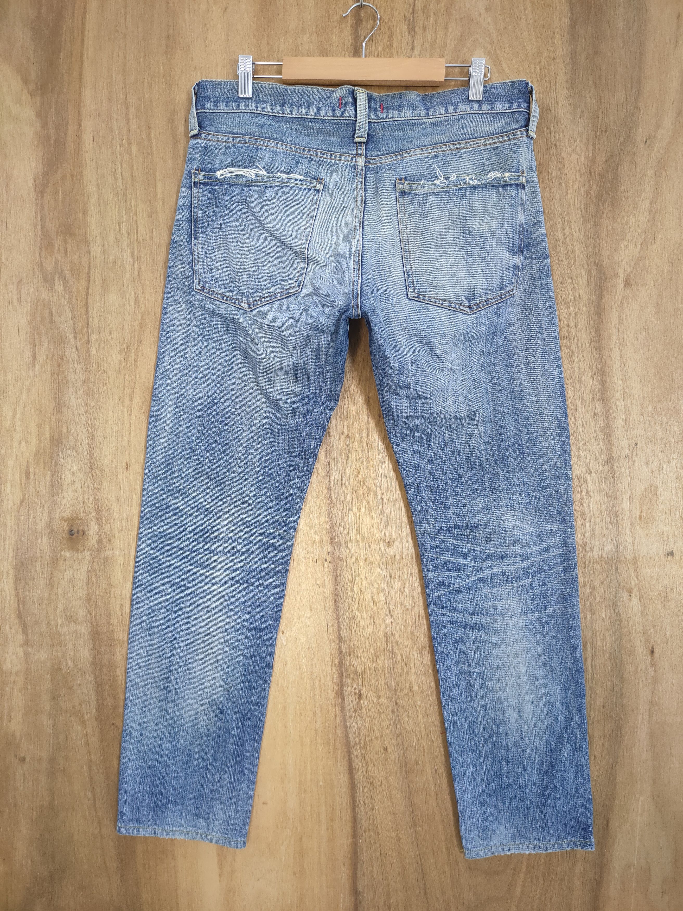 Jean VINTAGE REDCARD BUTTON FLY DISTRESSED JEAN DENIM PANTS Size US 31 - 8 Thumbnail