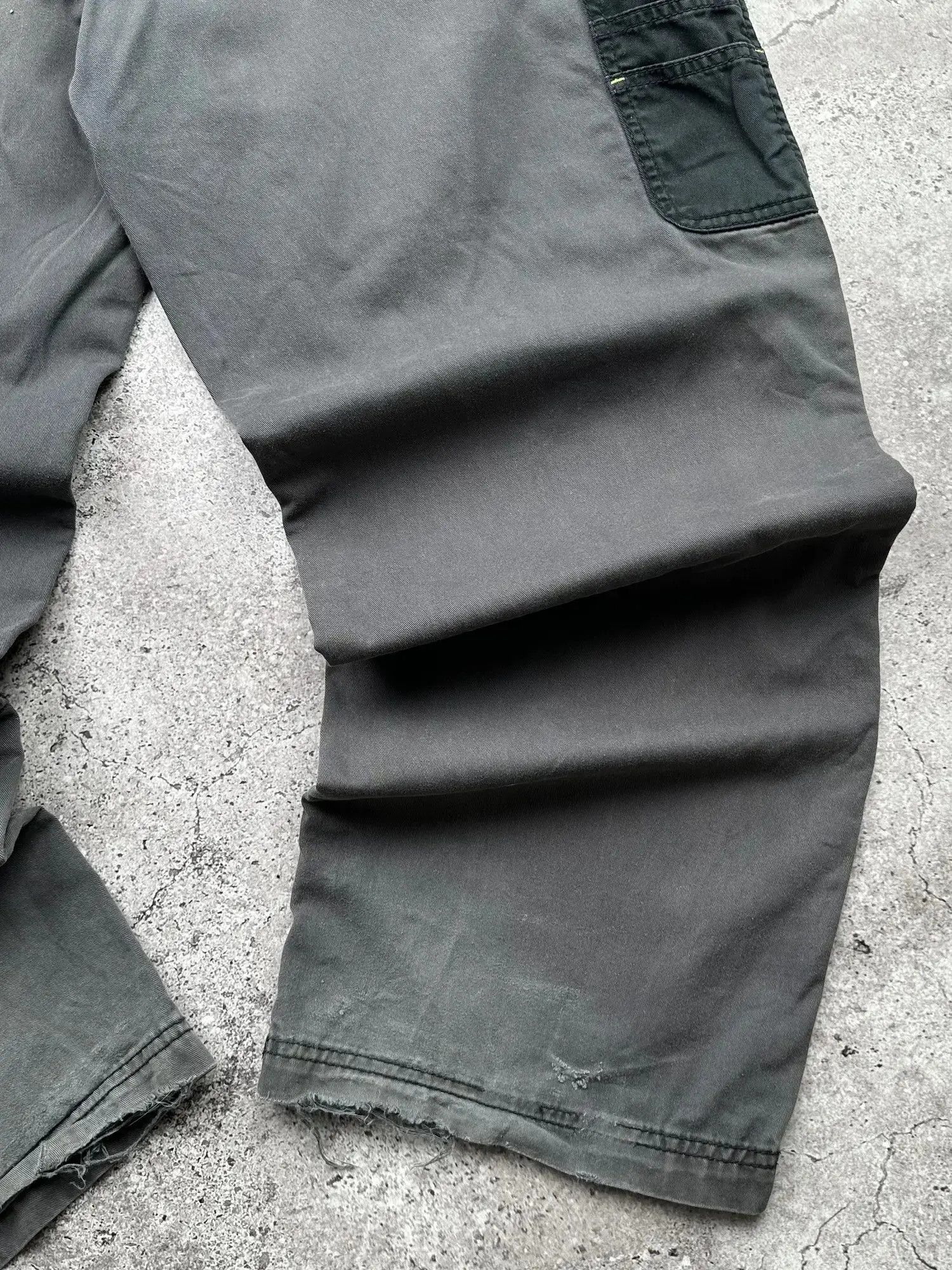 Japanese Brand Vintage Cargo Work Pants C602(V648) Size US 40 / EU 56 - 10 Thumbnail