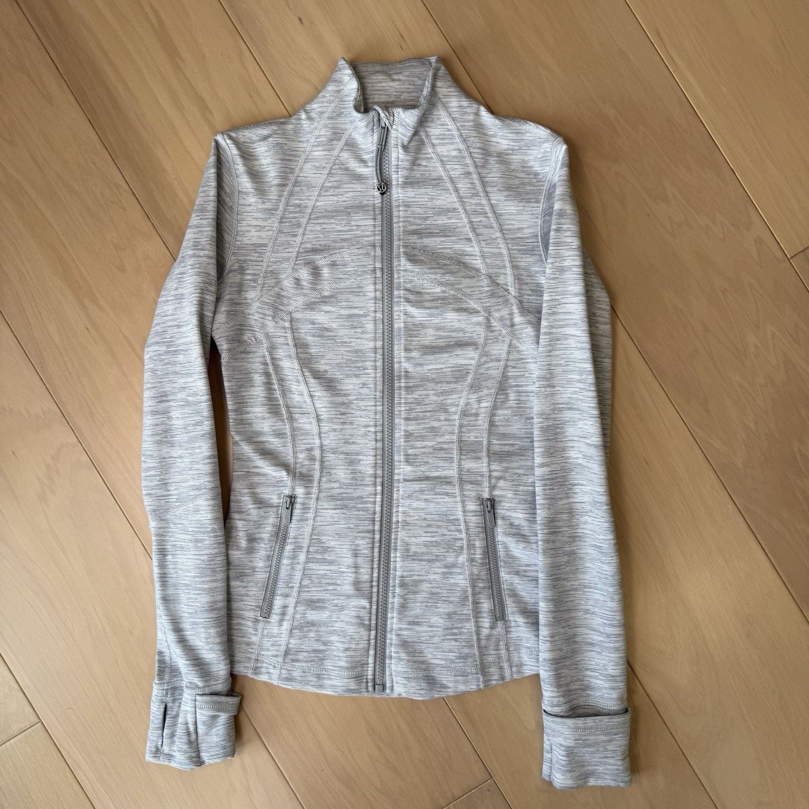 Lululemon Lululemon Define Jacket 4 Gray White Full Zip Workout Size S / US 4 / IT 40 - 3 Thumbnail