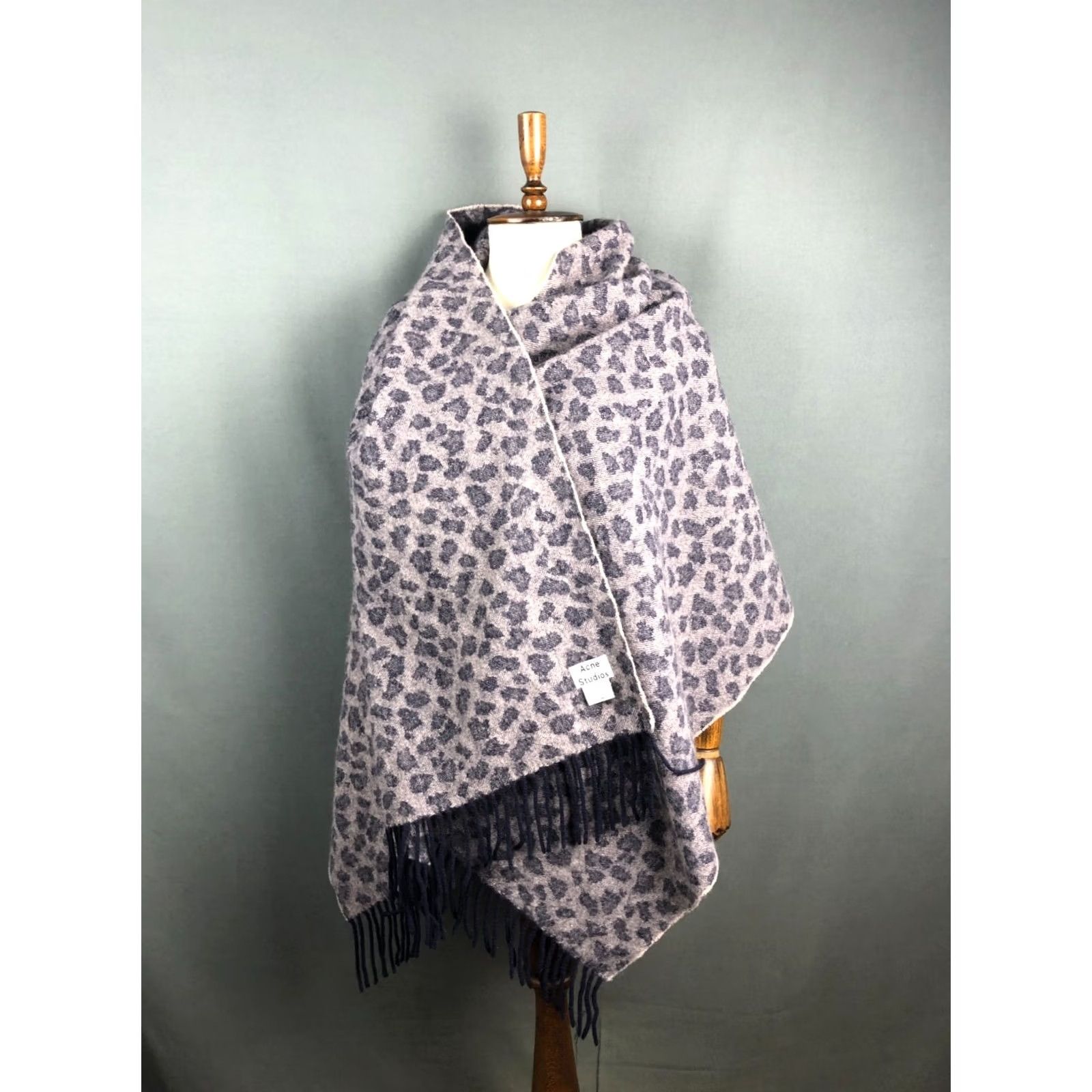 Acne Studios Acne Studios Tippet Wool Women Purple Scarf Geometric Fringe Rectangle Wool 178cm 71cm Size ONE SIZE - 7 Thumbnail