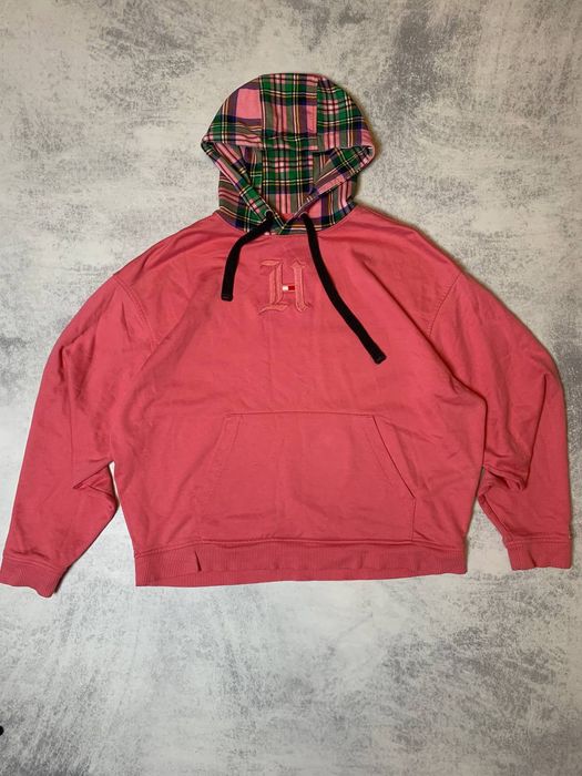 Lewis hamilton tommy hilfiger best sale pink hoodie