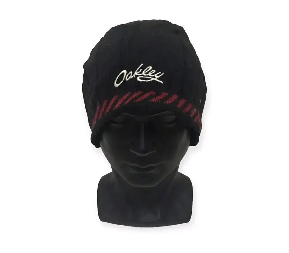 Oakley Vintage Oakley Spellout Beanie Hat Size ONE SIZE - 1 Thumbnail