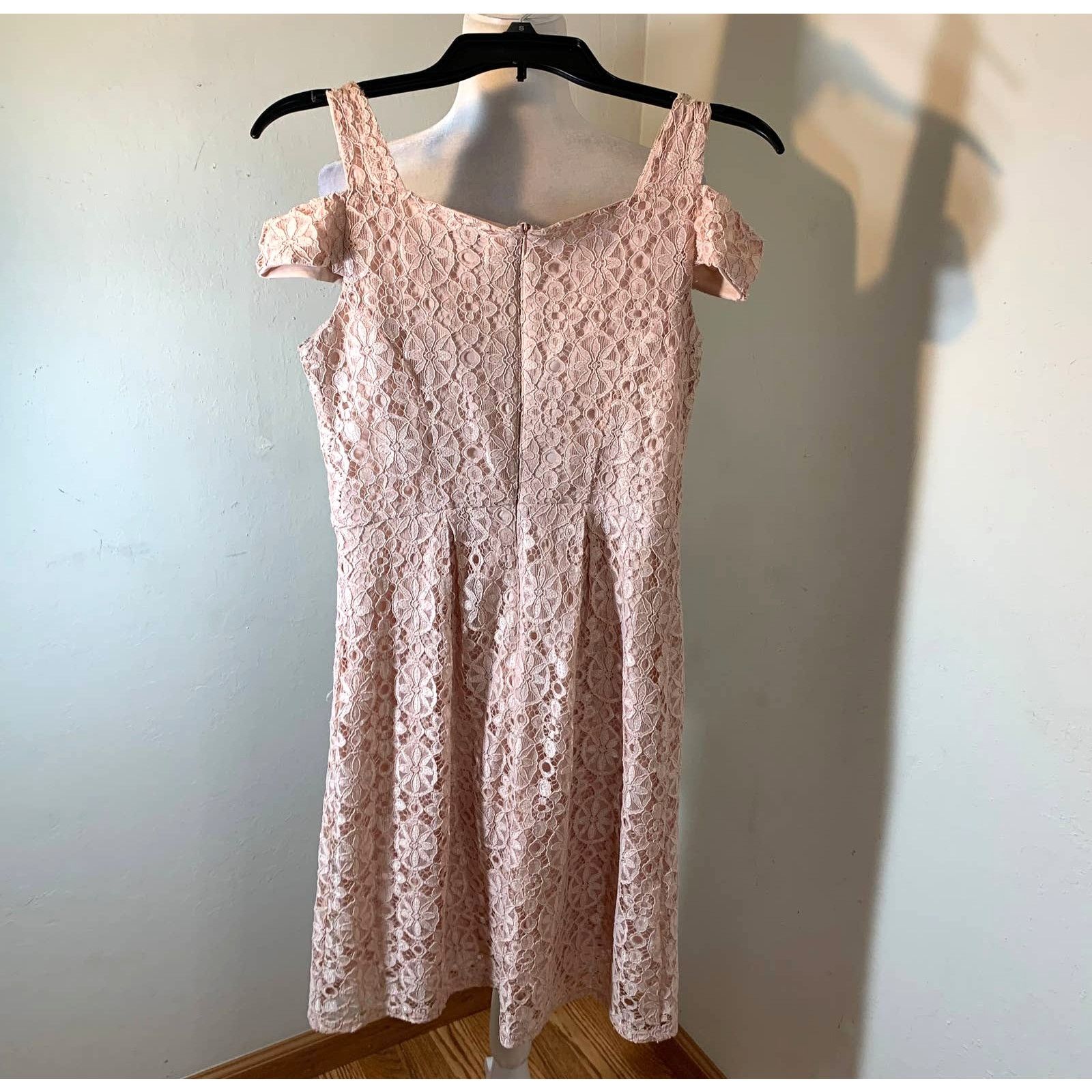 Other En Focus Studio Beautiful lace dress size 4 Size S / US 4 / IT 40 - 2 Thumbnail
