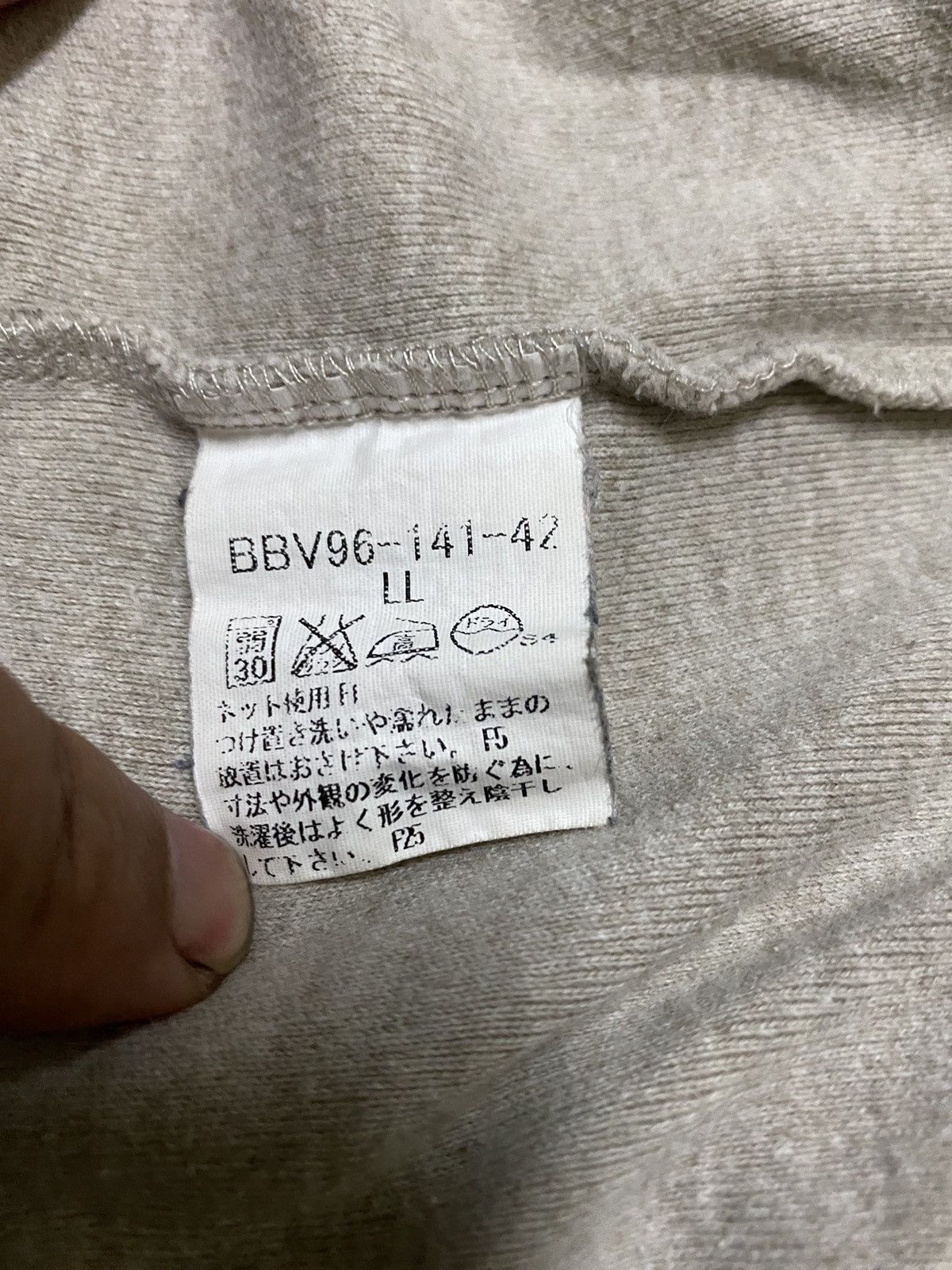Burberry Burberry half zipper sweatshirt Size US L / EU 52-54 / 3 - 6 Thumbnail