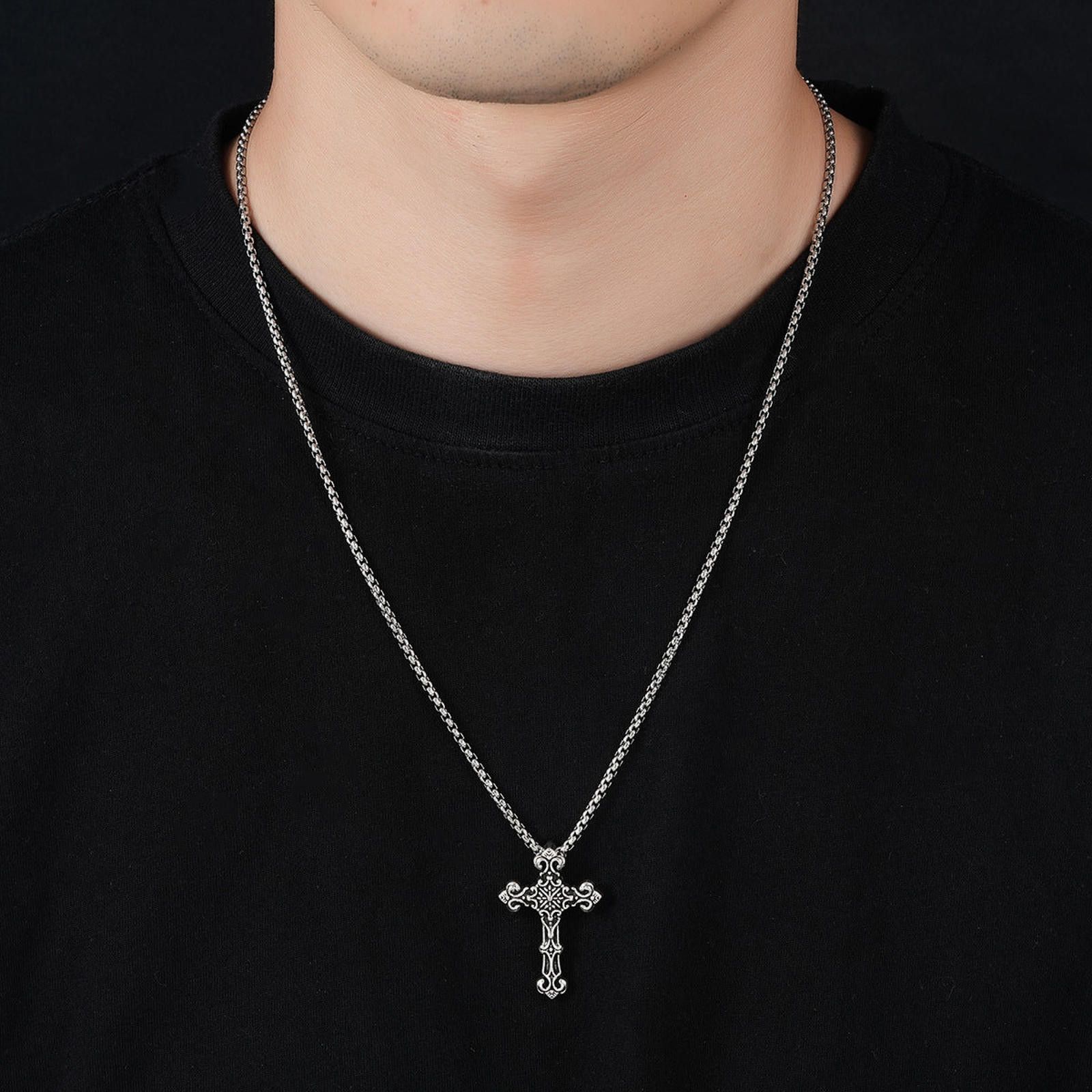 Jewelry Silver Ornate Cross Pendant Necklace, Men's Chain Necklace Size ONE SIZE - 1 Thumbnail
