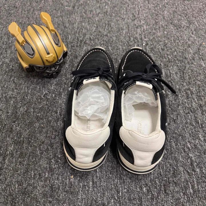 Louis Vuitton Louis Vuitton Fashionable Low-top Sneakers -2508 Size US 9.5 / EU 42-43 - 3 Thumbnail