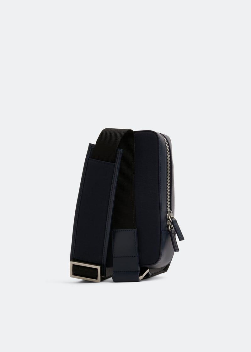 Jacquemus o1mle0625 Size: OS / Le Giardino Shoulder Bag in Dark Navy Size ONE SIZE - 3 Thumbnail