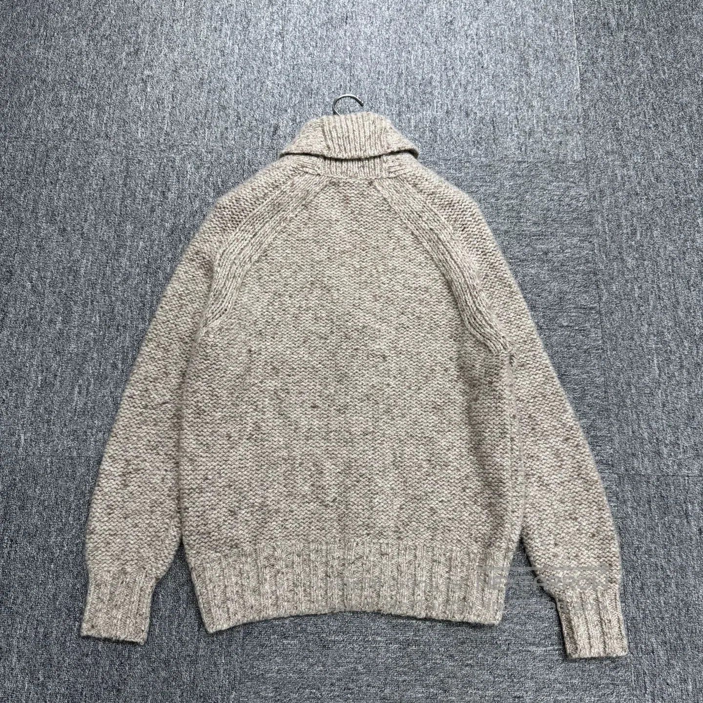 Loro Piana Beige Button-Up Knit Sweater Size S. Size US S / EU 44-46 / 1 - 5 Thumbnail