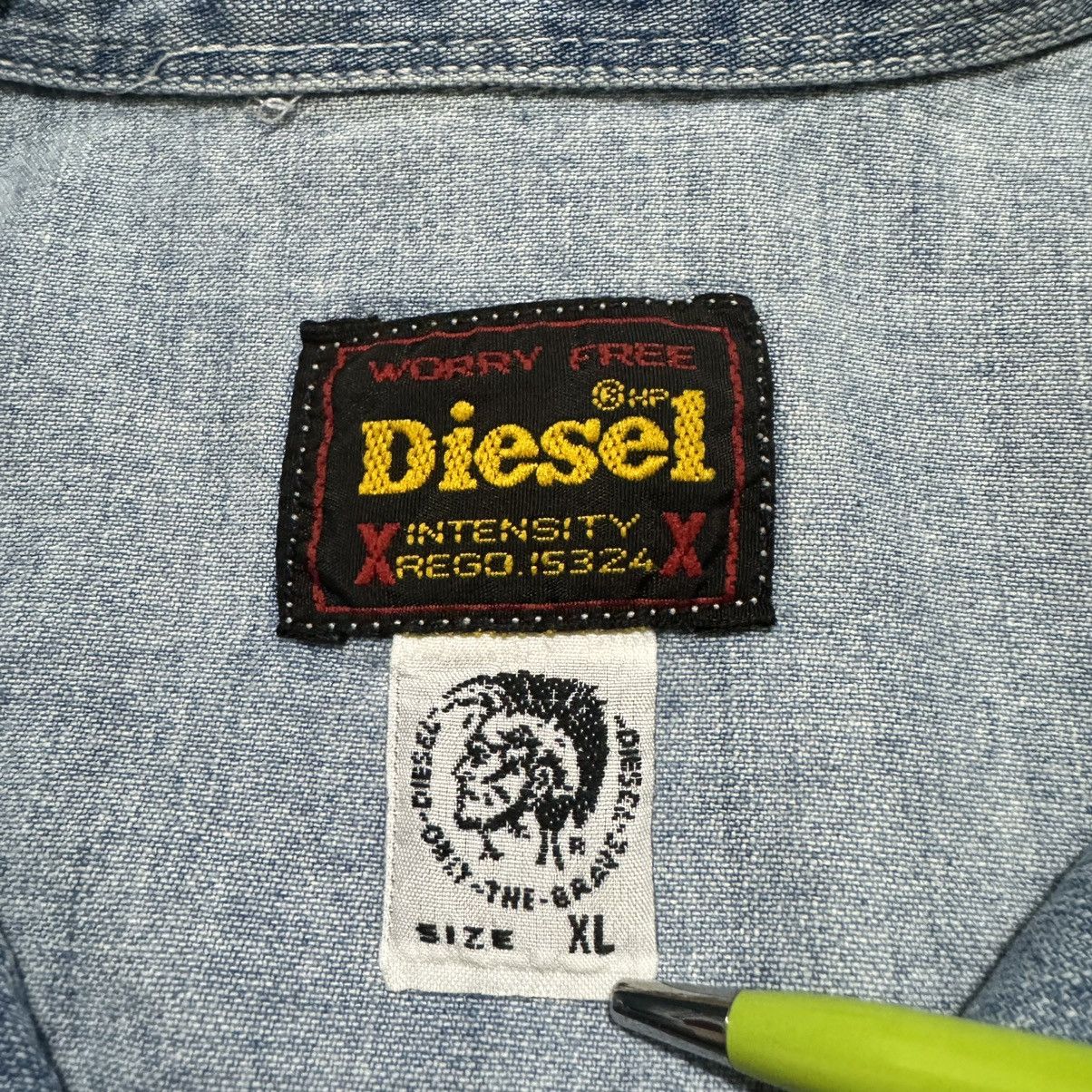 Diesel Diesel Vintage 90’s Denim Shirt Light Blue Jeans Snap Button Size US XL / EU 56 / 4 - 5 Thumbnail