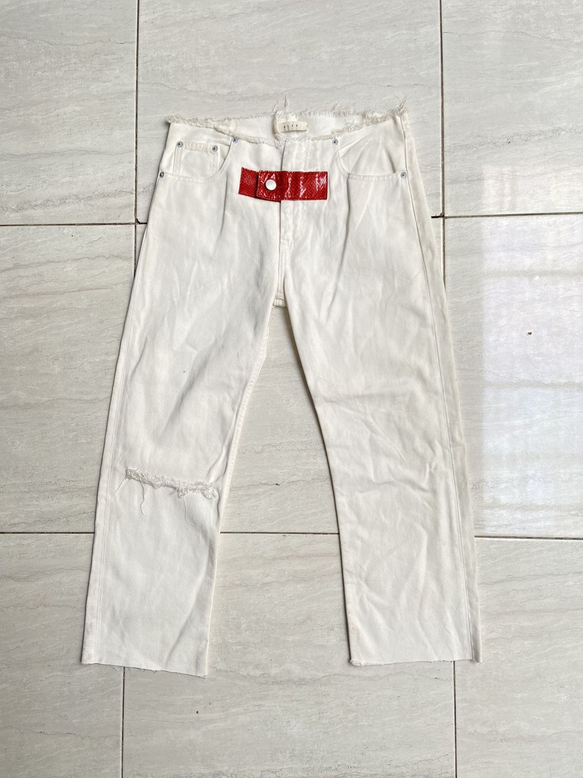 1017 ALYX 9SM ALYX White Pants Size US 29 - 1 Thumbnail