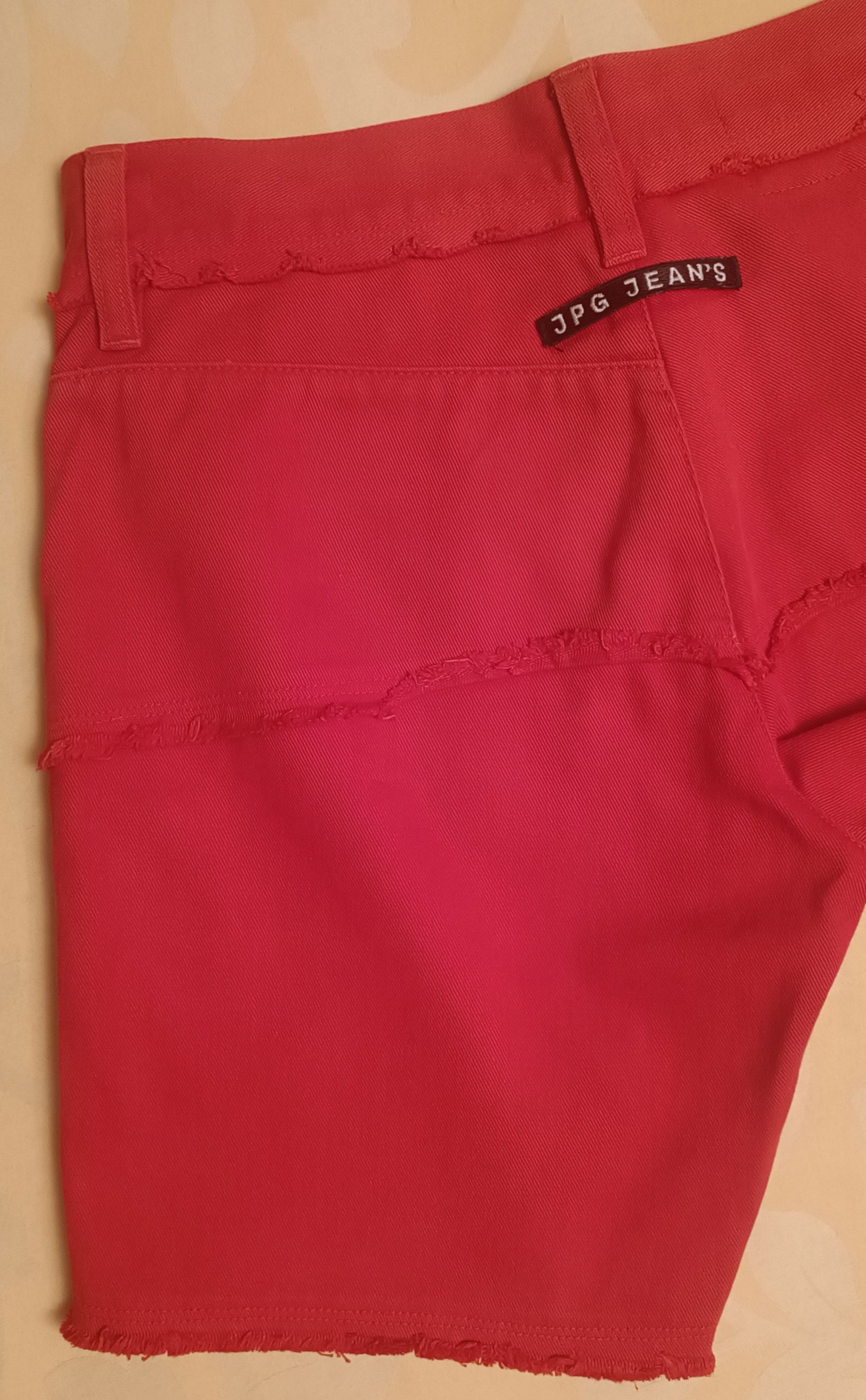 Jean Paul Gaultier 90's - Red denim shorts with fringes Size 26" / US 2 / IT 38 - 6 Thumbnail