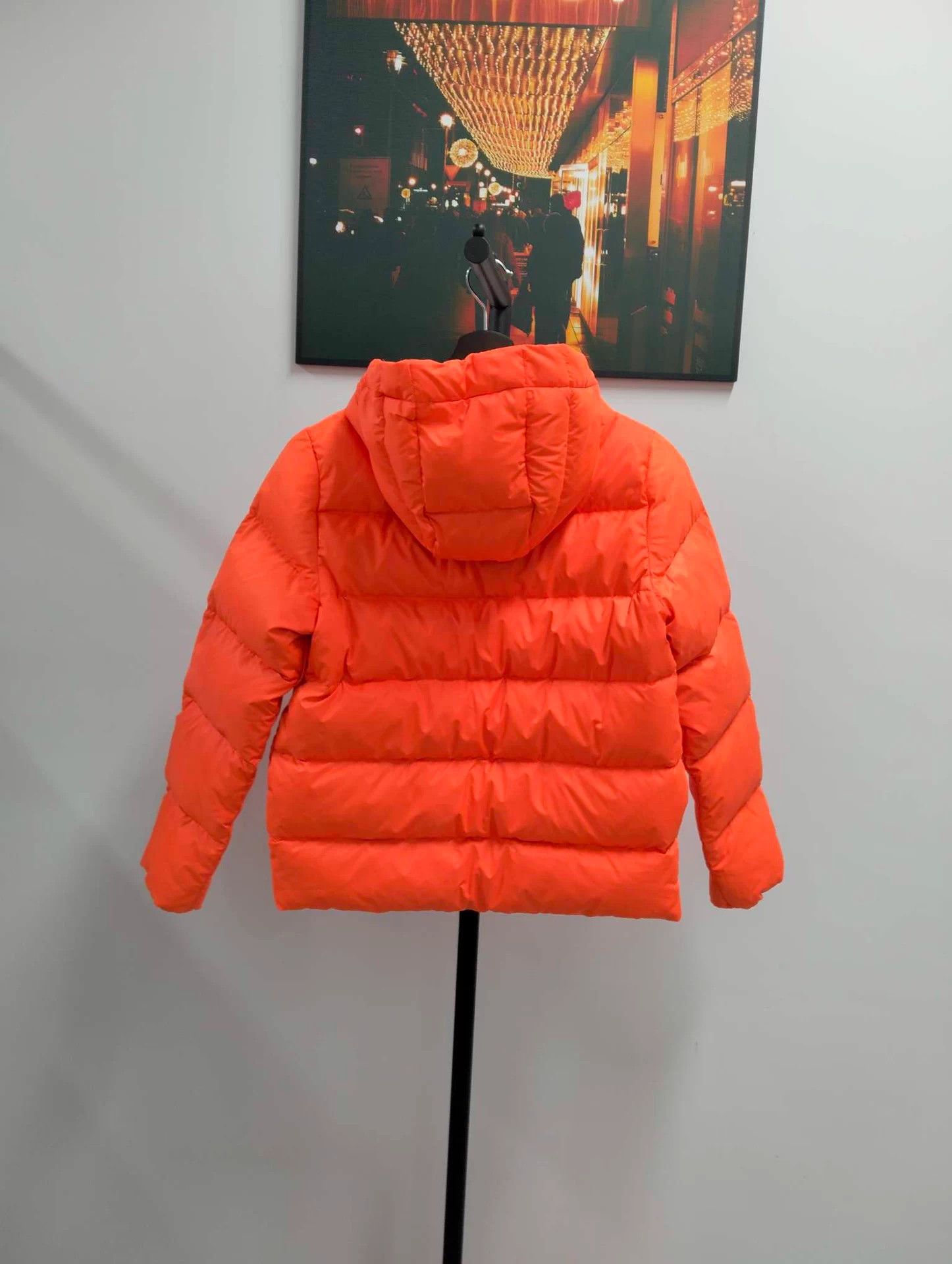 Burberry BURBERRY Orange children's down jacket 12Y Size XXS / US 00 / IT 34 - 2 Thumbnail