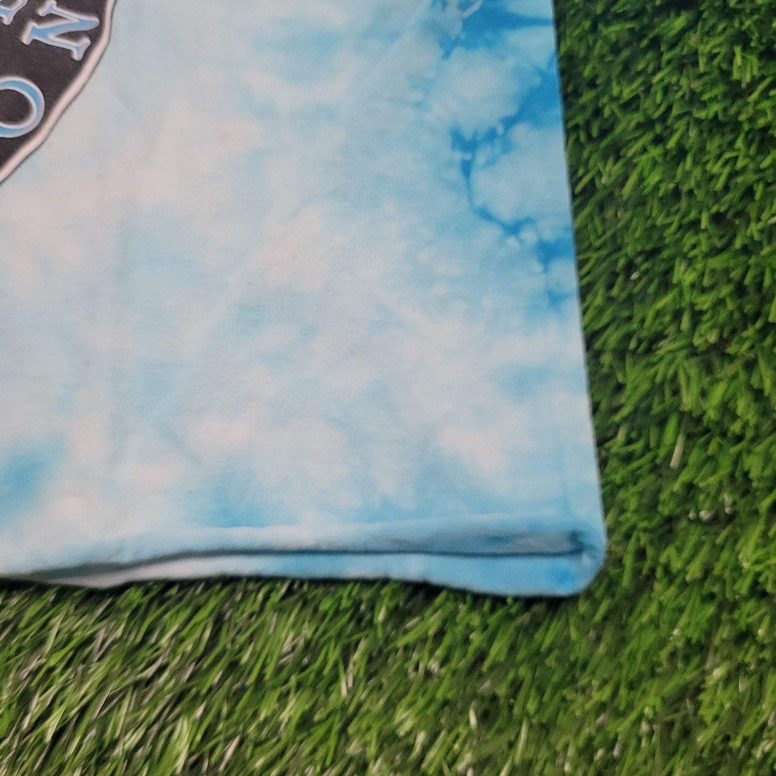 Pink Floyd Pink Floyd Tie-Dye Crop Top Mens L Boxy Fit Cropped Tee Size L / US 10 / IT 46 - 3 Thumbnail