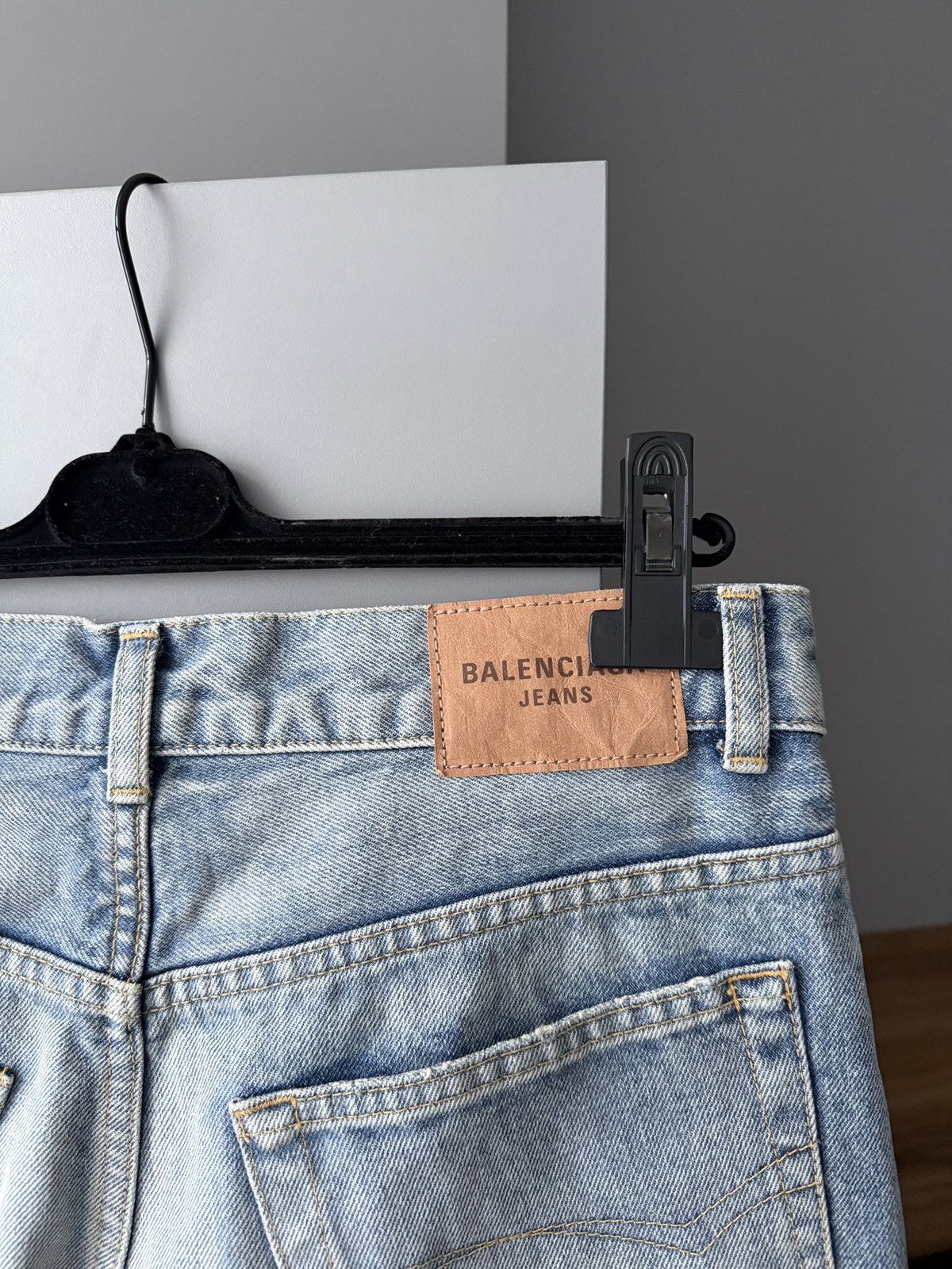 Balenciaga Belenciaga High-Rise Straight Blue Denim Pants Size US 27 - 9 Thumbnail