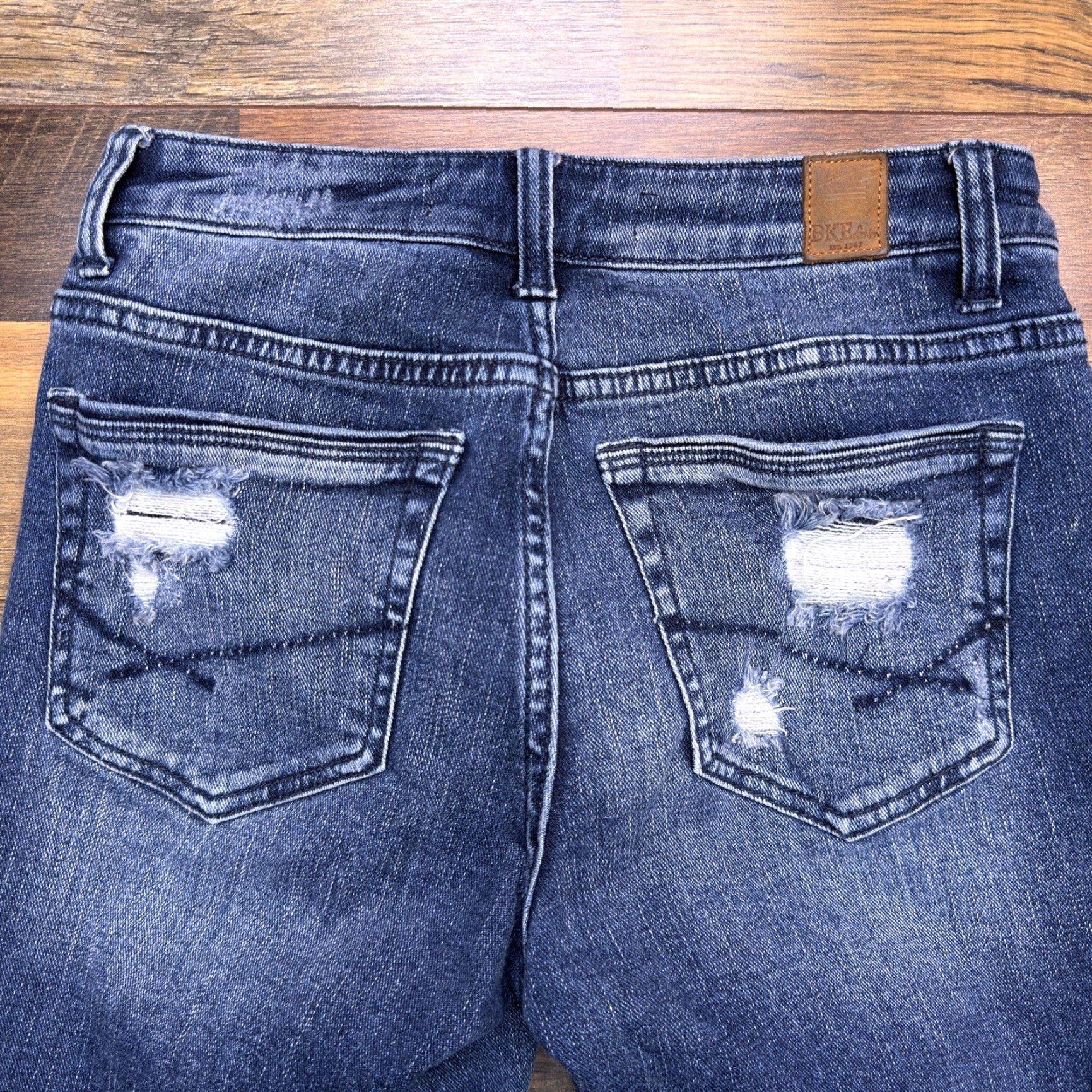 Vintage BKE Stella Ankle Skinny Jeans Womens 25 Mid Rise Stretch Distressed Jeans Blue 5-Pocket Denim Slim Regular Inseam 25.5in Size 42" / US 20 - 7 Thumbnail