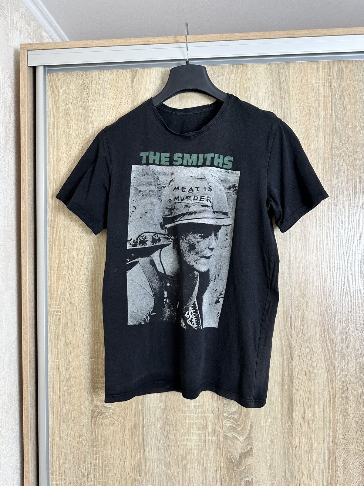 Band Tees 🔥 Vintage 00s The Smiths Meat Is Murder Tee Rare Band Shirt Size US S / EU 44-46 / 1 - 1 Thumbnail