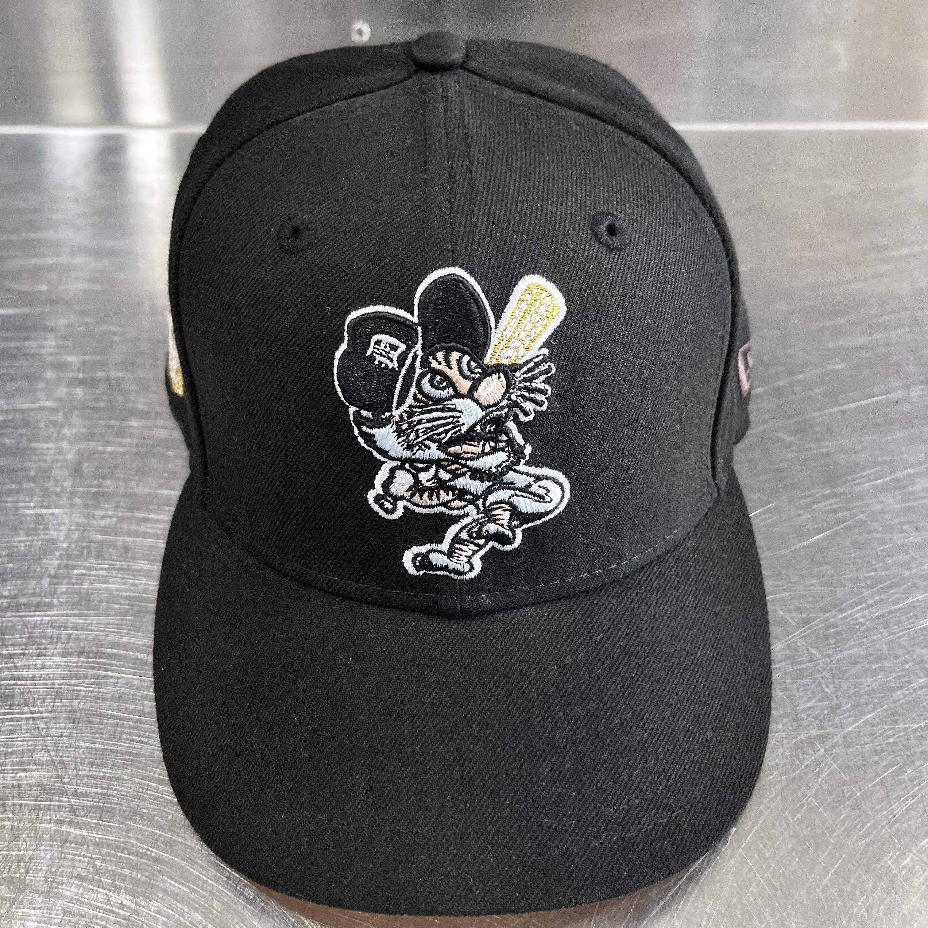 New Era Detroit Tigers Coked Out 59FIFTY Sports World Hat 7 1/4 Size ONE SIZE - 2 Thumbnail