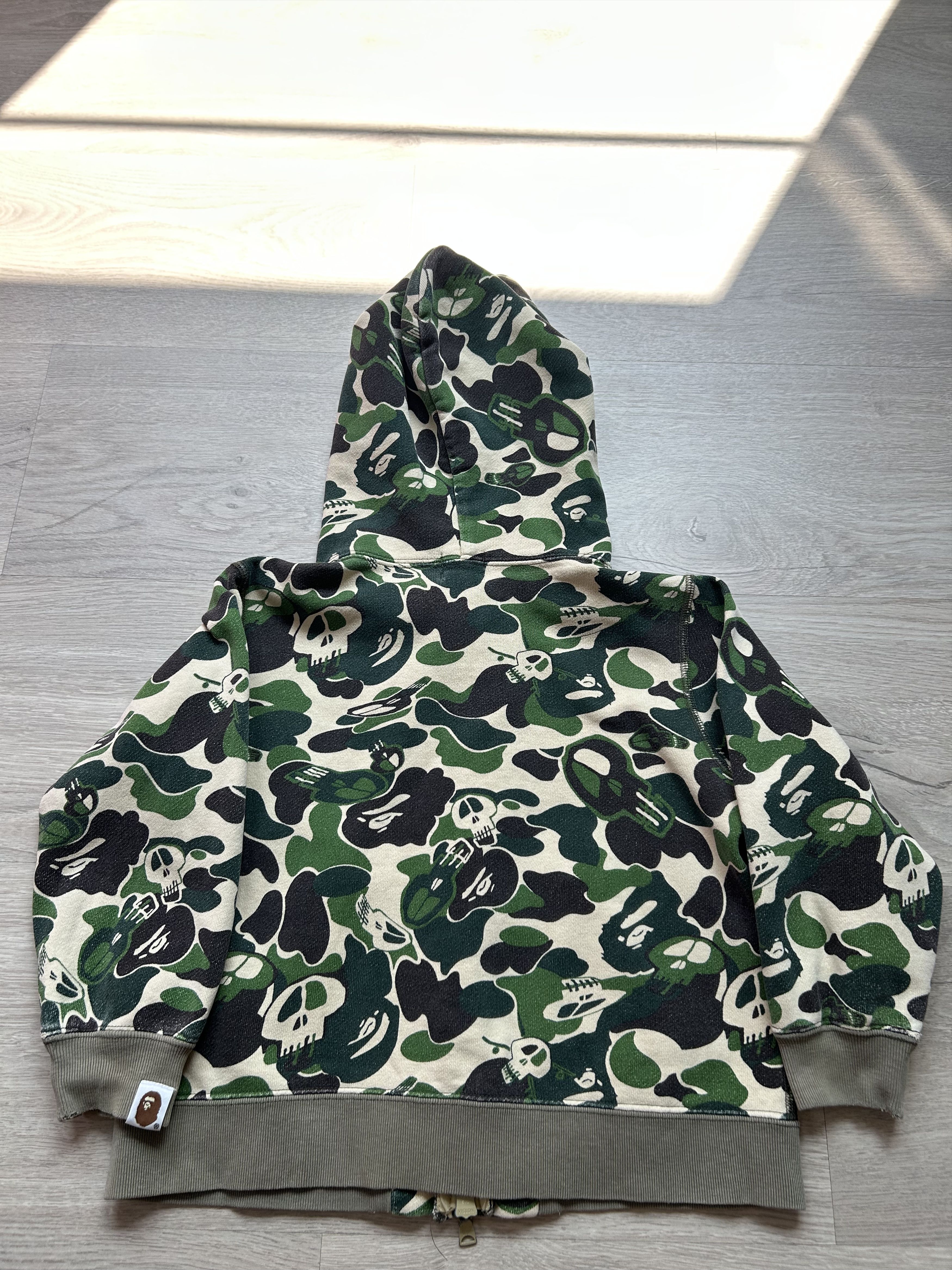 Bape × Stussy 2010 BAPExStussy Full Zip Hoodie 'Skull Camo' [Size Kid 110] Size US XXS / EU 40 - 9 Thumbnail