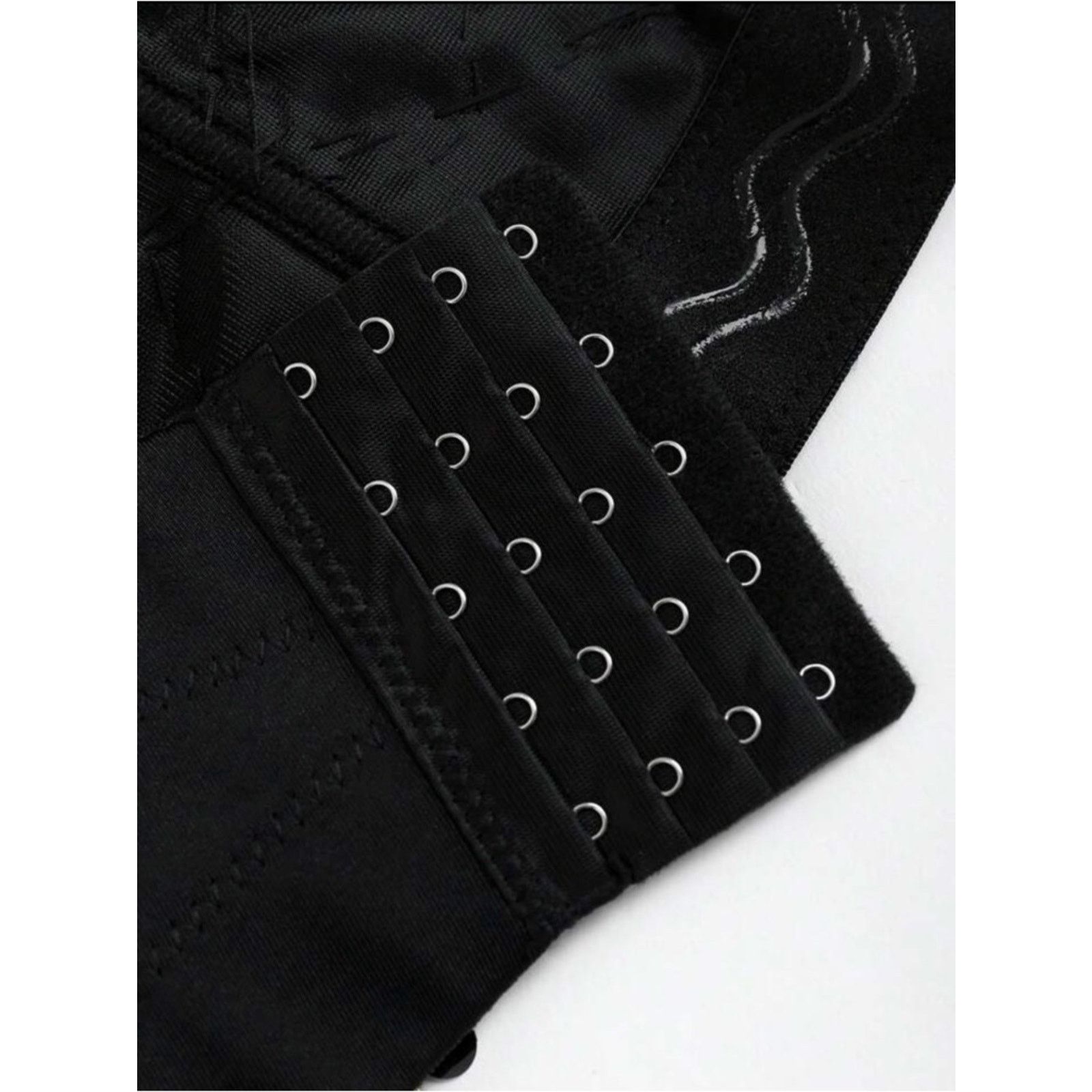 Other New Y2K Glam Black and Gold Sequin Bustier Crop Top size S Size S / US 4 / IT 40 - 7 Thumbnail
