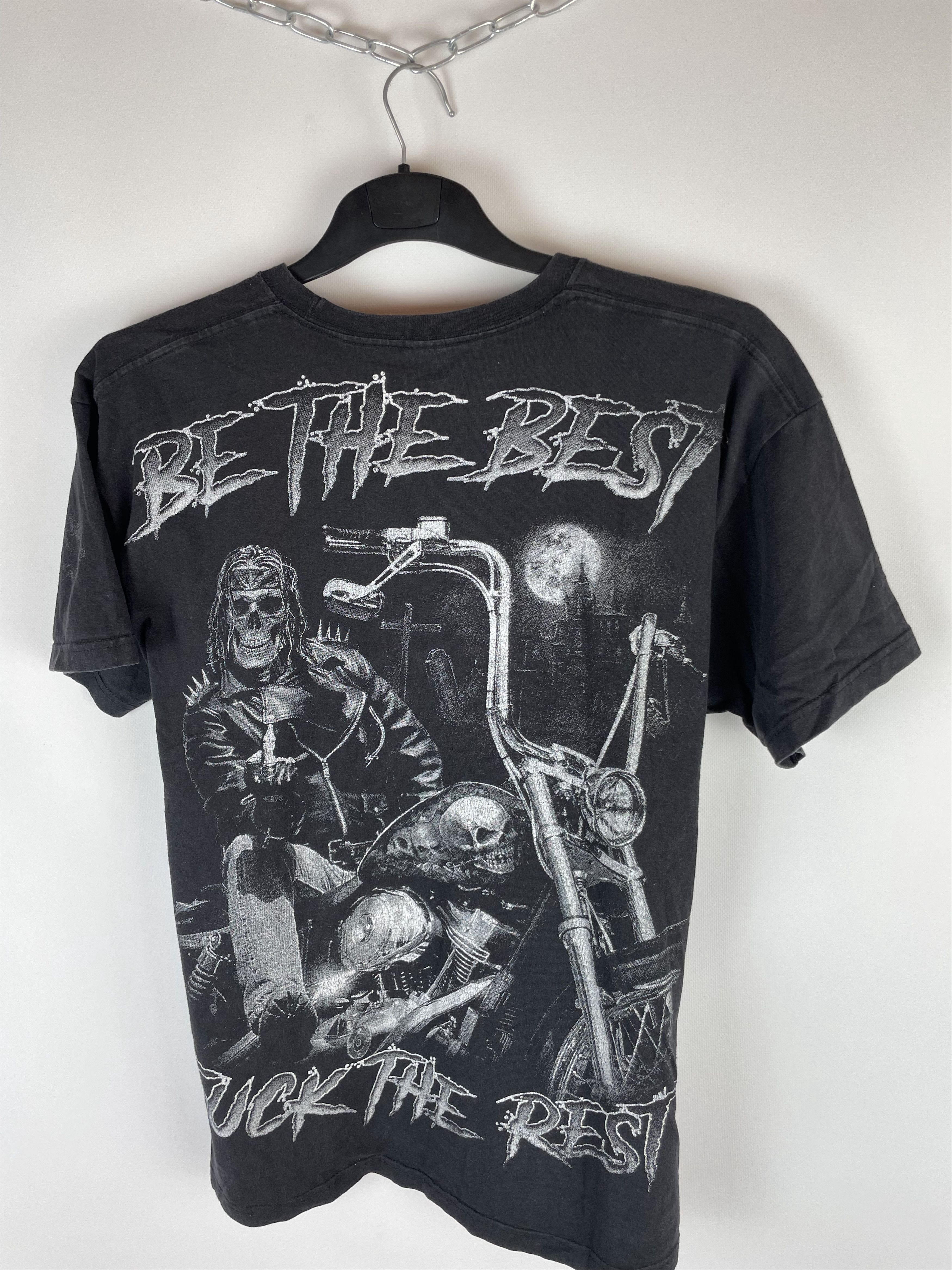 Band Tees Vintage Tee ROCK PRINT 2020 Size US XL / EU 56 / 4 - 8 Thumbnail