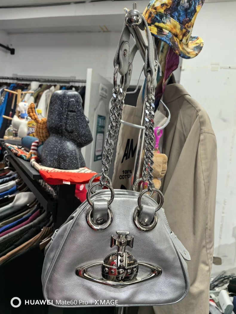 Vivienne Westwood Vivienne Westwood size os Silver bowling bag Size ONE SIZE - 1 Thumbnail