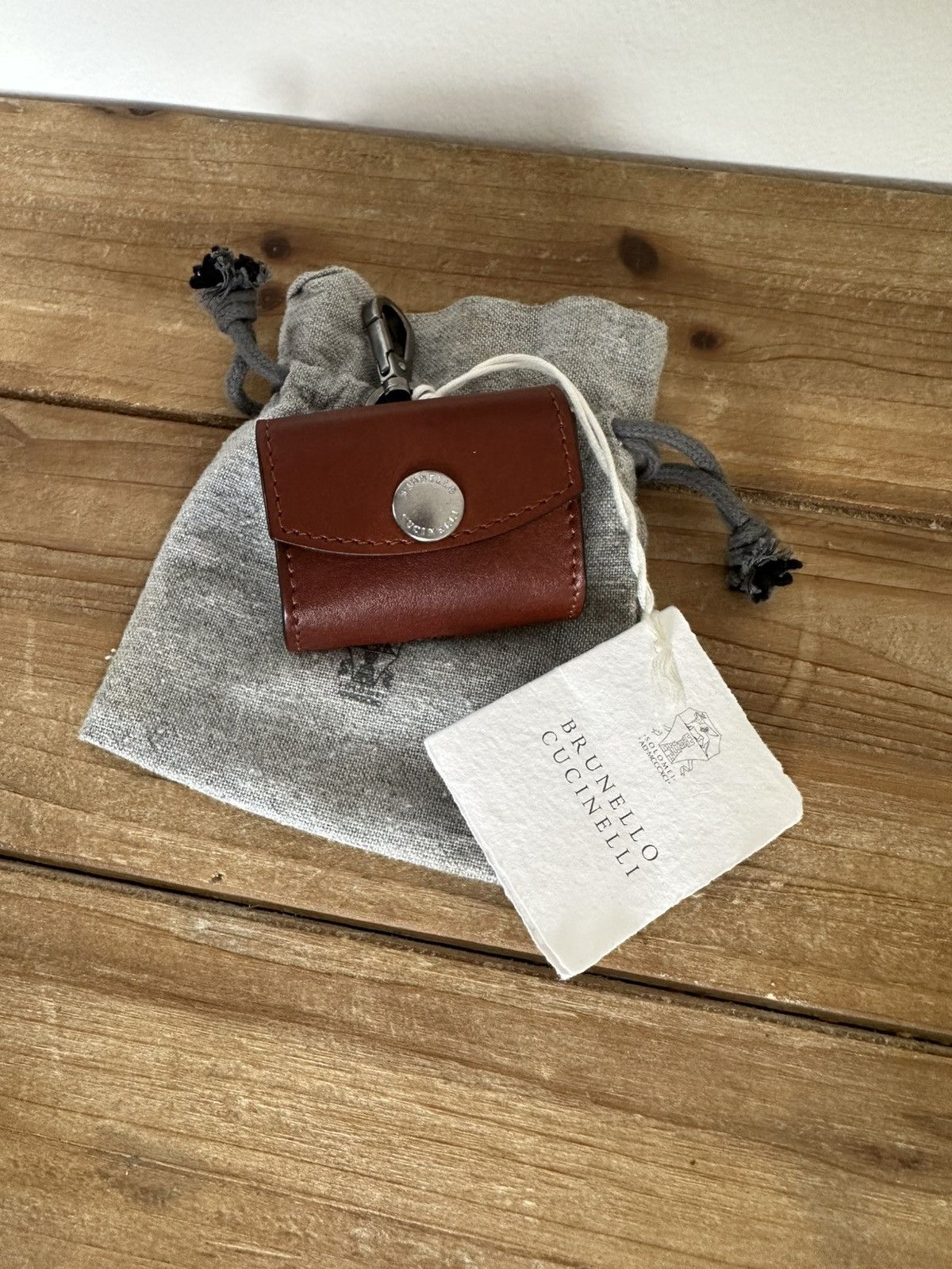 Brunello Cucinelli AirPods leather case Brunello Cucinelli Size ONE SIZE - 1 Thumbnail