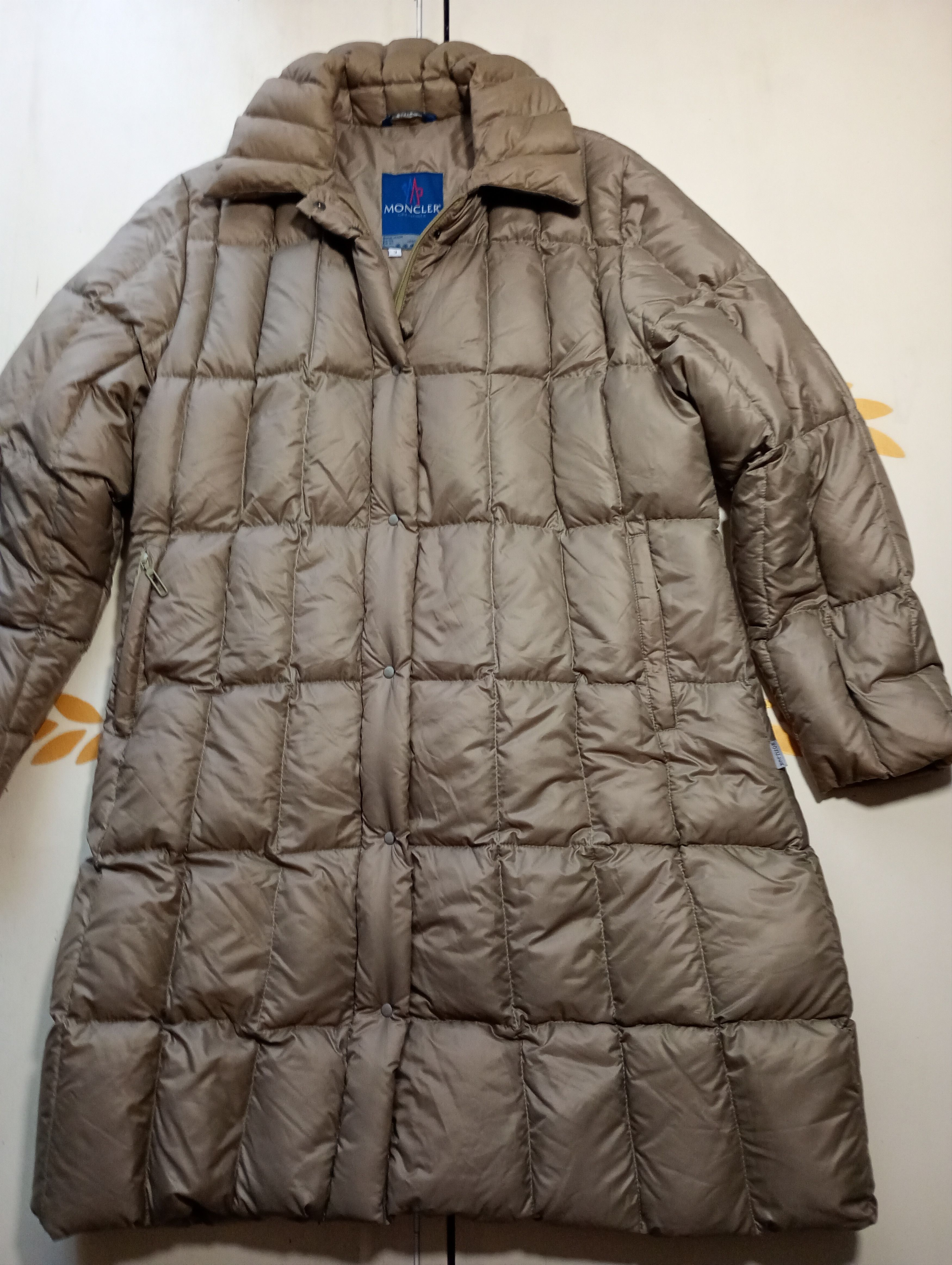 Moncler Moncler Down Coat Women's size3 Vintage 80's Size M / US 6-8 / IT 42-44 - 3 Thumbnail