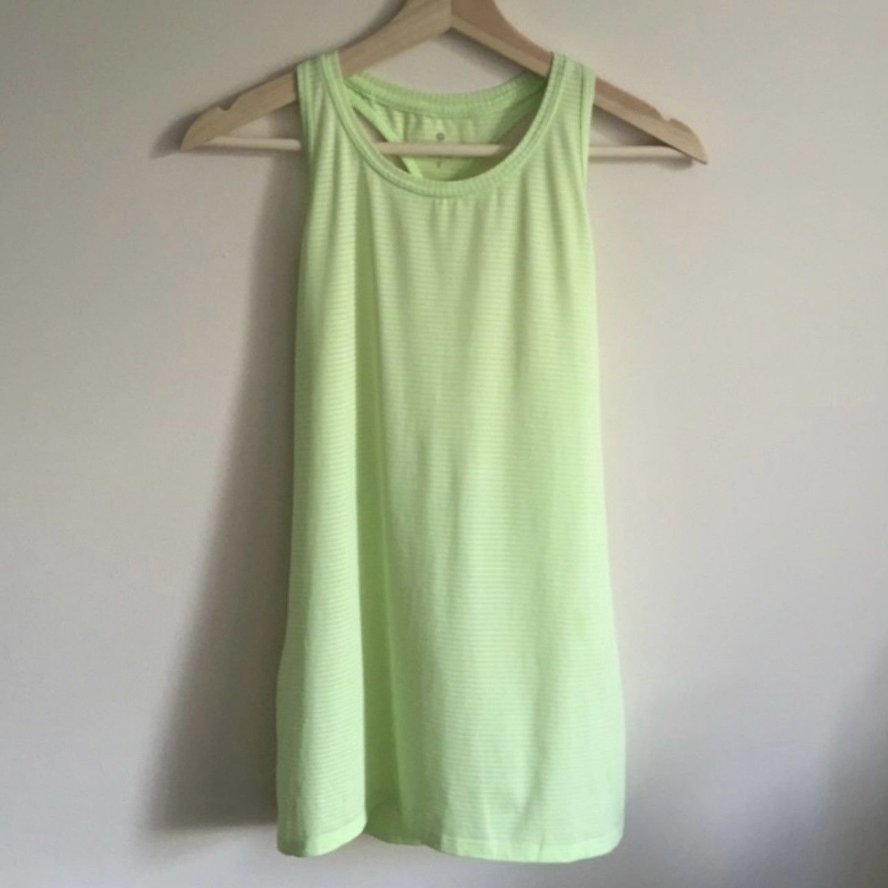 Athleta ATHLETA Neon Lime Green Ribbed Striped Workout Tank Top Size S / US 4 / IT 40 - 2 Thumbnail
