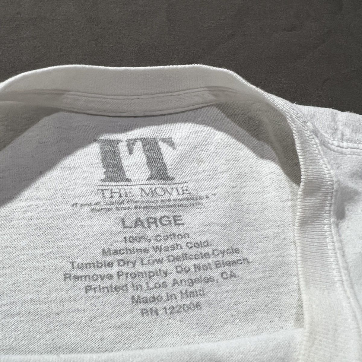 Expert Horror IT Horror movie promo Tee L Big Face graphic streetwear Size US L / EU 52-54 / 3 - 3 Thumbnail