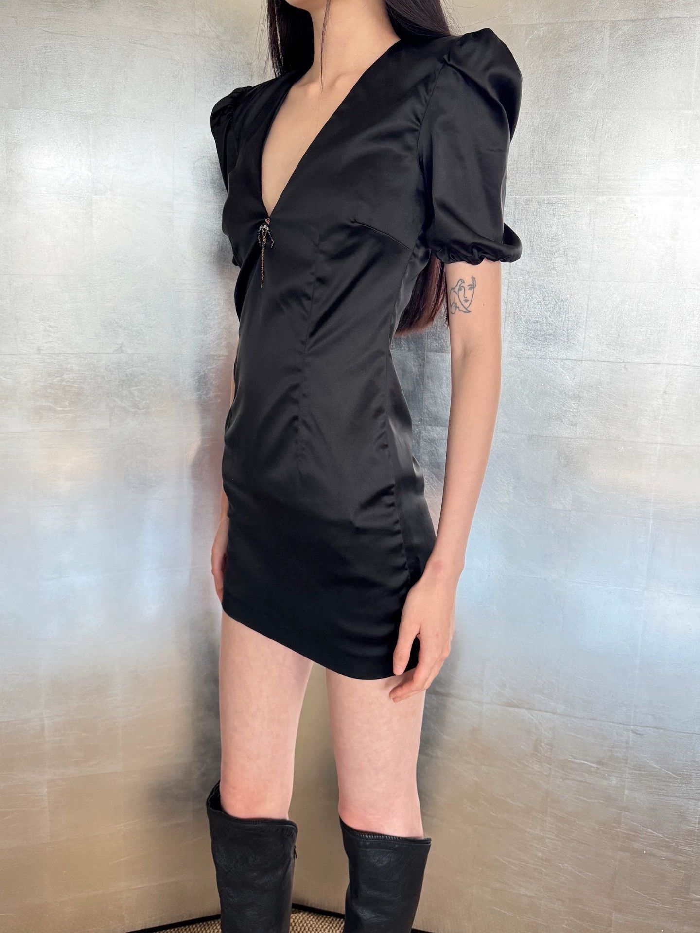 Vintage French Brand Vintage Shiny Stretch Puff Sleeve Dress Size S / US 4 / IT 40 - 7 Thumbnail