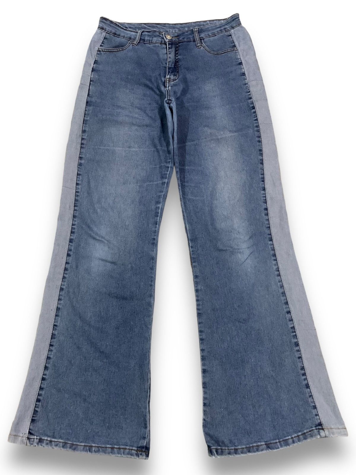 Japanese Brand Vintage Y2K Japanese Brand Flare Bell Bottom Jeans Size US 30 / EU 46 - 1 Thumbnail