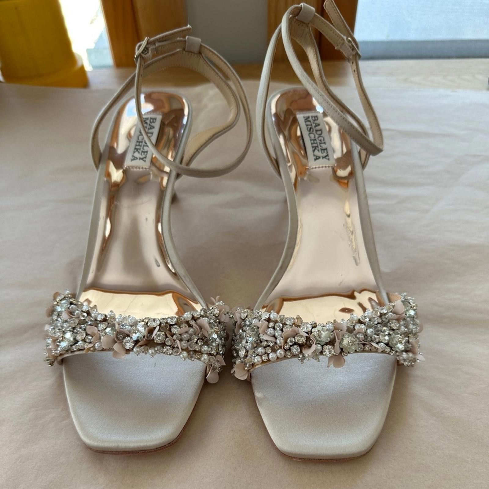 Other New Badgley Mischka Telissa Pink Kitten Heel Sandals 9 Size US 9 / IT 39 - 8 Thumbnail