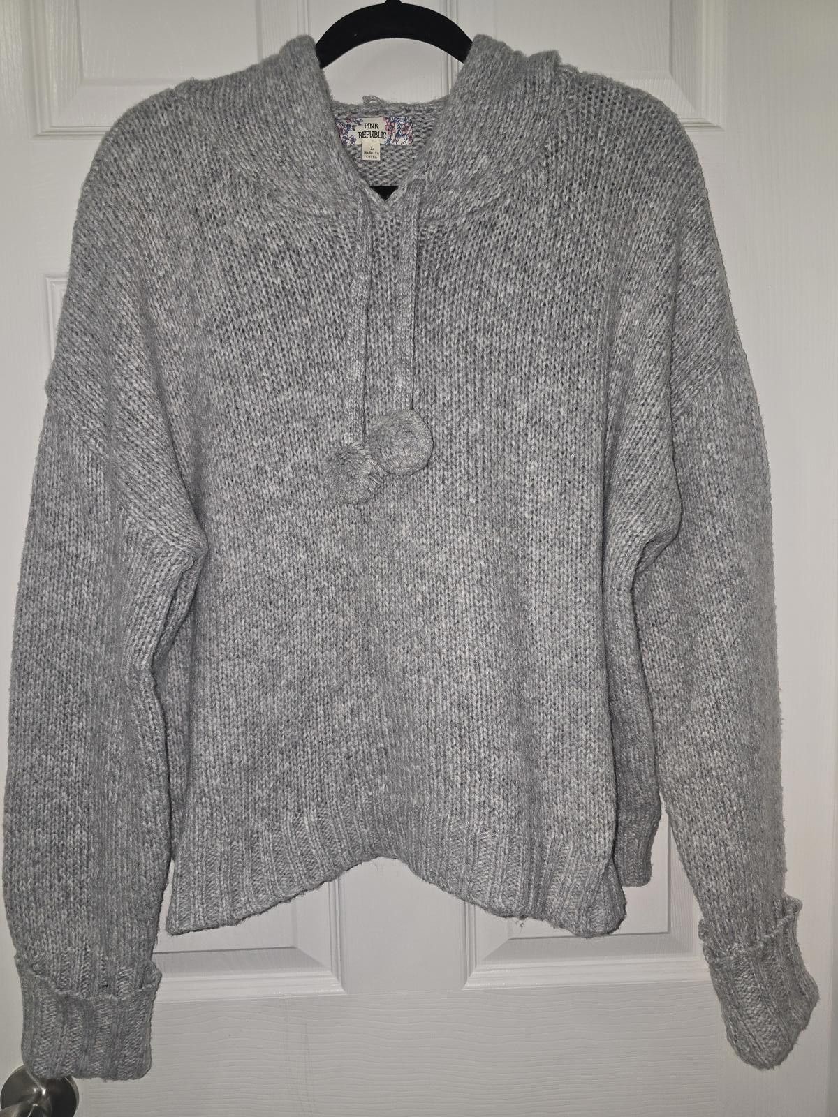 Other Pink Republic Large Gray Knit Hoodie Sweater Size L / US 10 / IT 46 - 1 Thumbnail