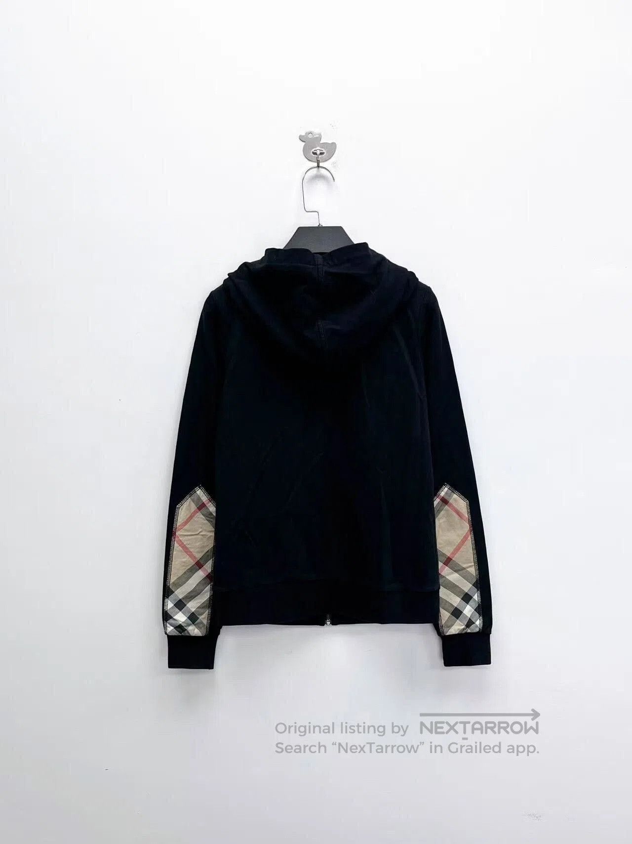 Burberry burberry black zip. Size US S / EU 44-46 / 1 - 2 Thumbnail