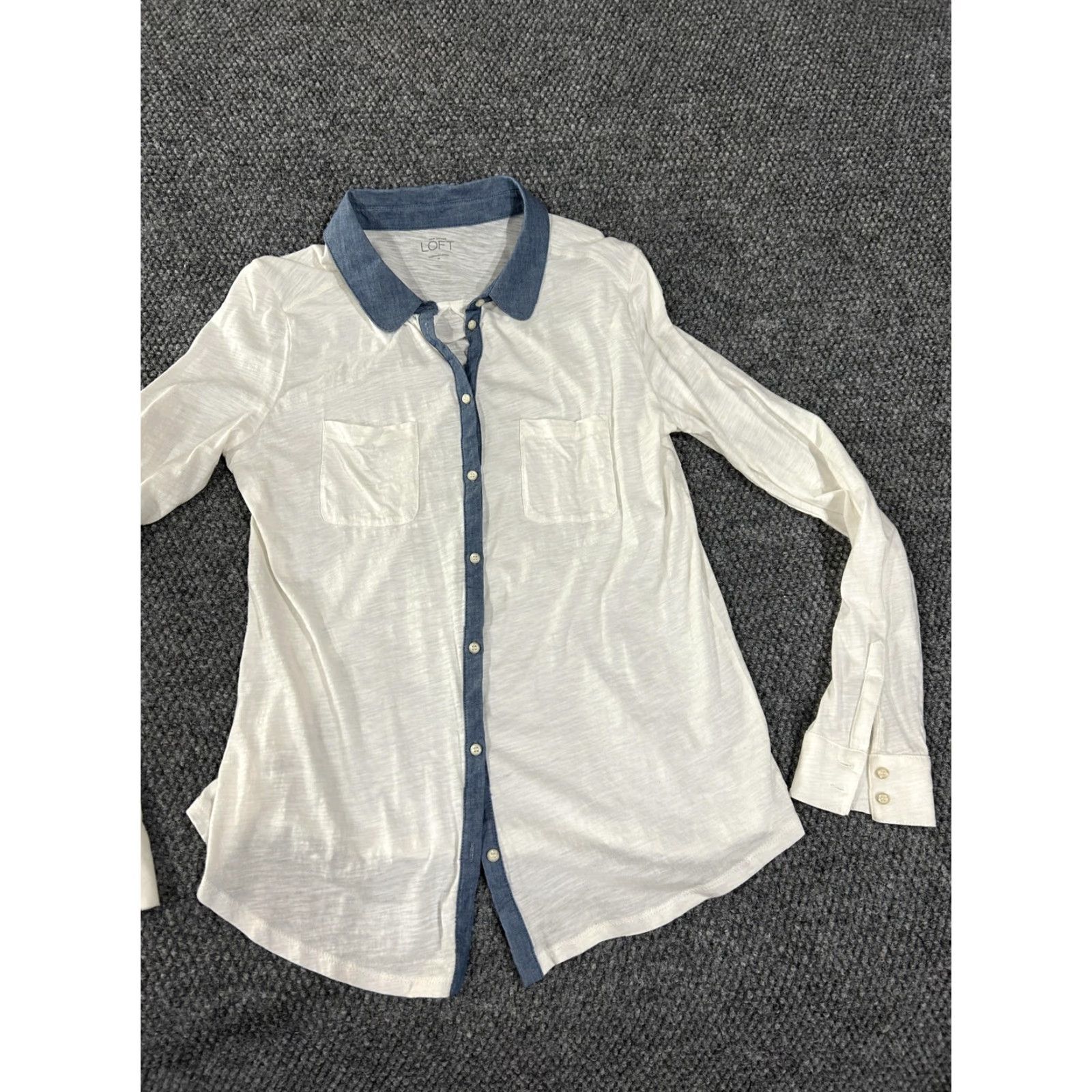 Loft LOFT Ann Taylor Shirt Womens Medium White Chambray Trim Button Front Long Sleeve Mens? Size M / US 6-8 / IT 42-44 - 3 Thumbnail